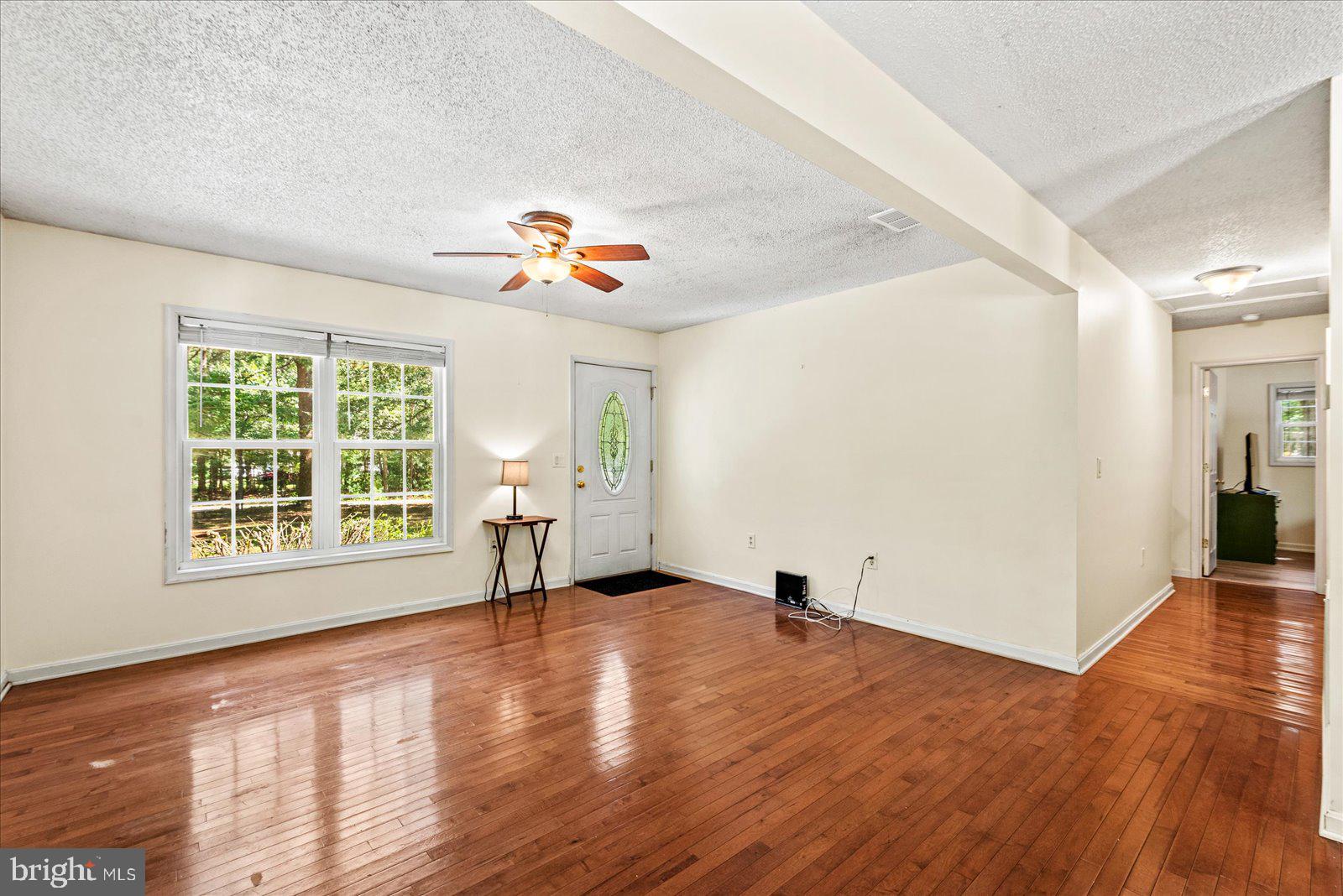 LAKE CAROLINE - Residential