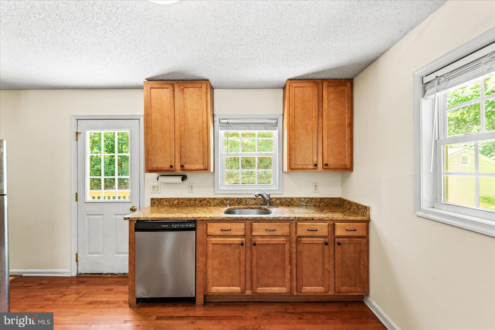 LAKE CAROLINE - Residential