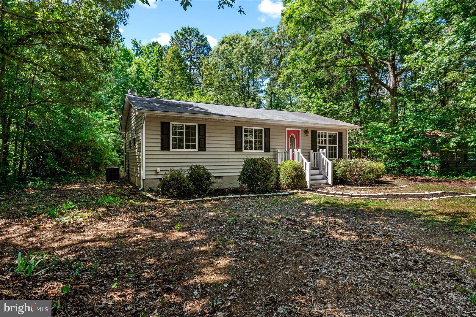 LAKE CAROLINE - Residential