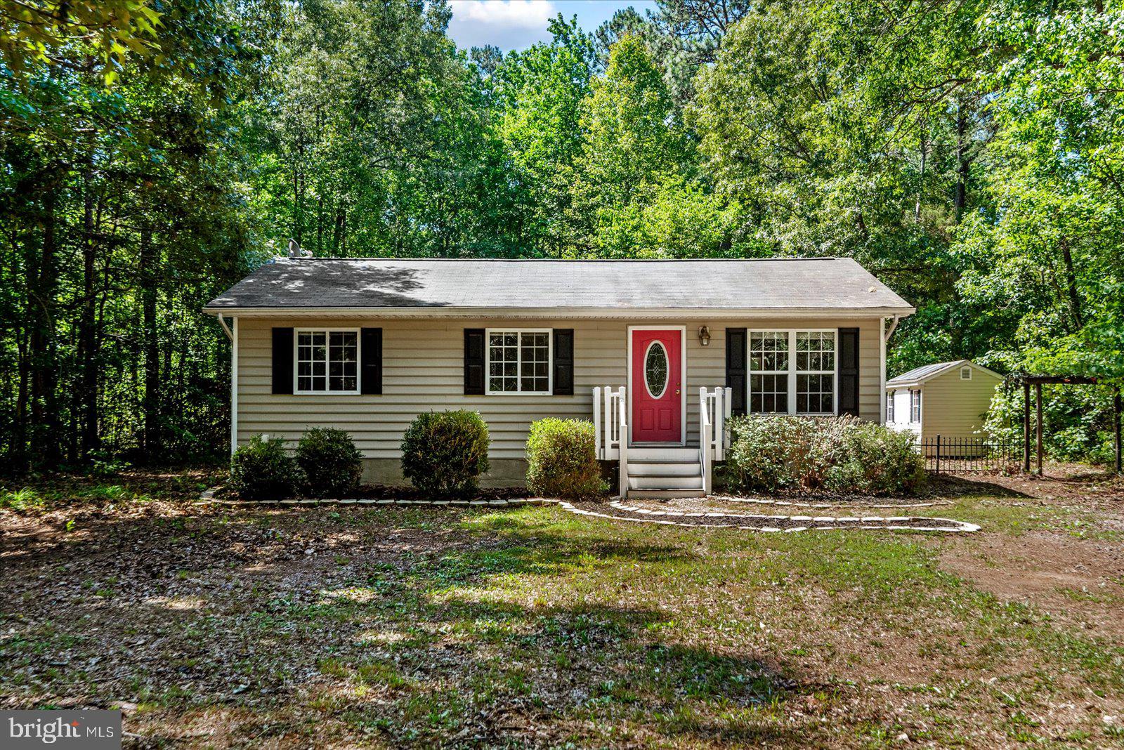 LAKE CAROLINE - Residential