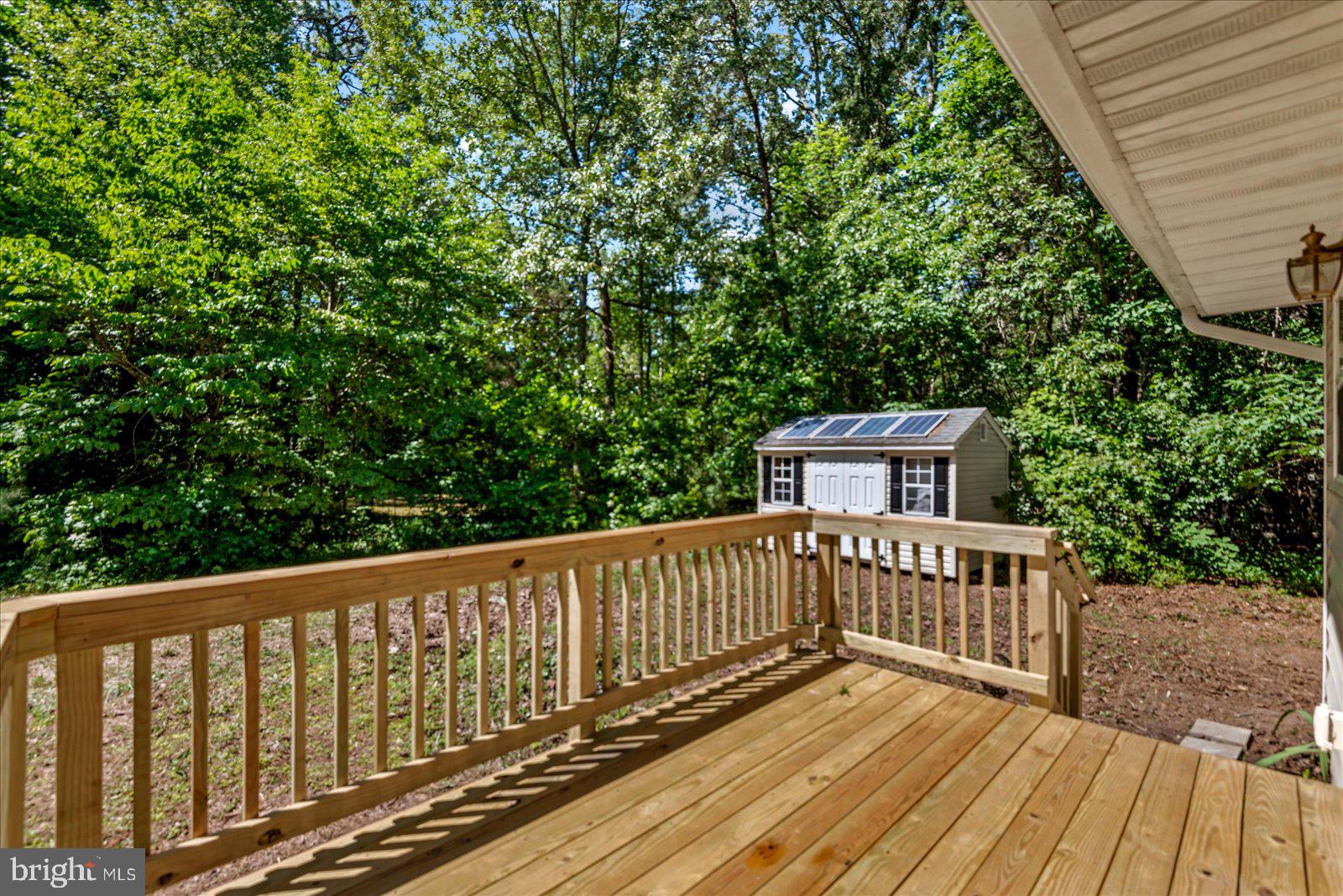 LAKE CAROLINE - Residential