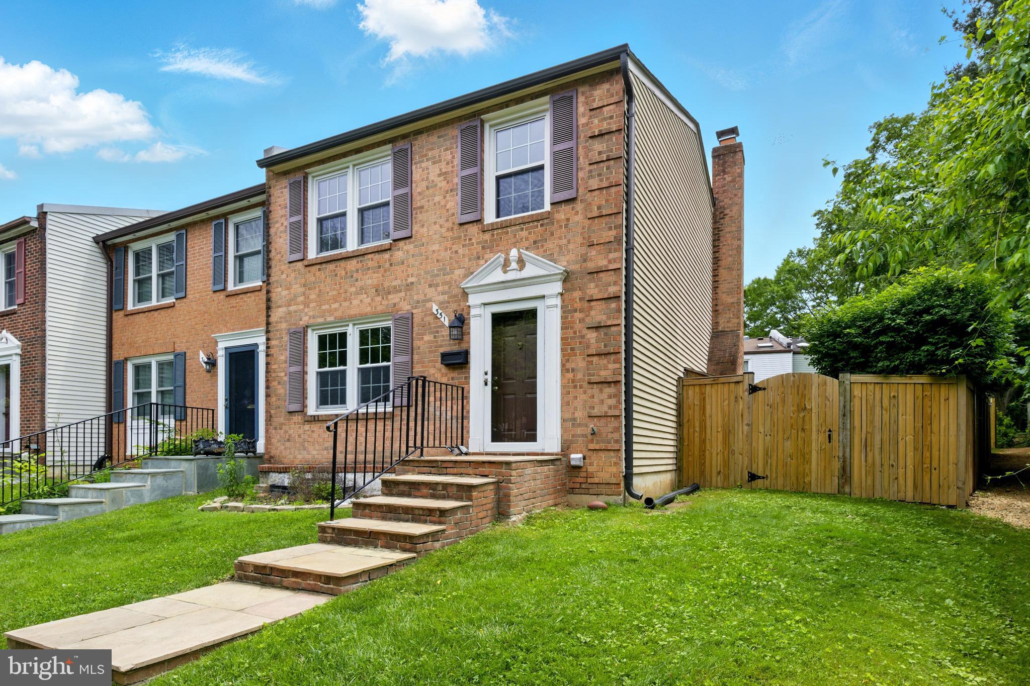 CHERRY HILL TOWNHOUSES - Residential Lease