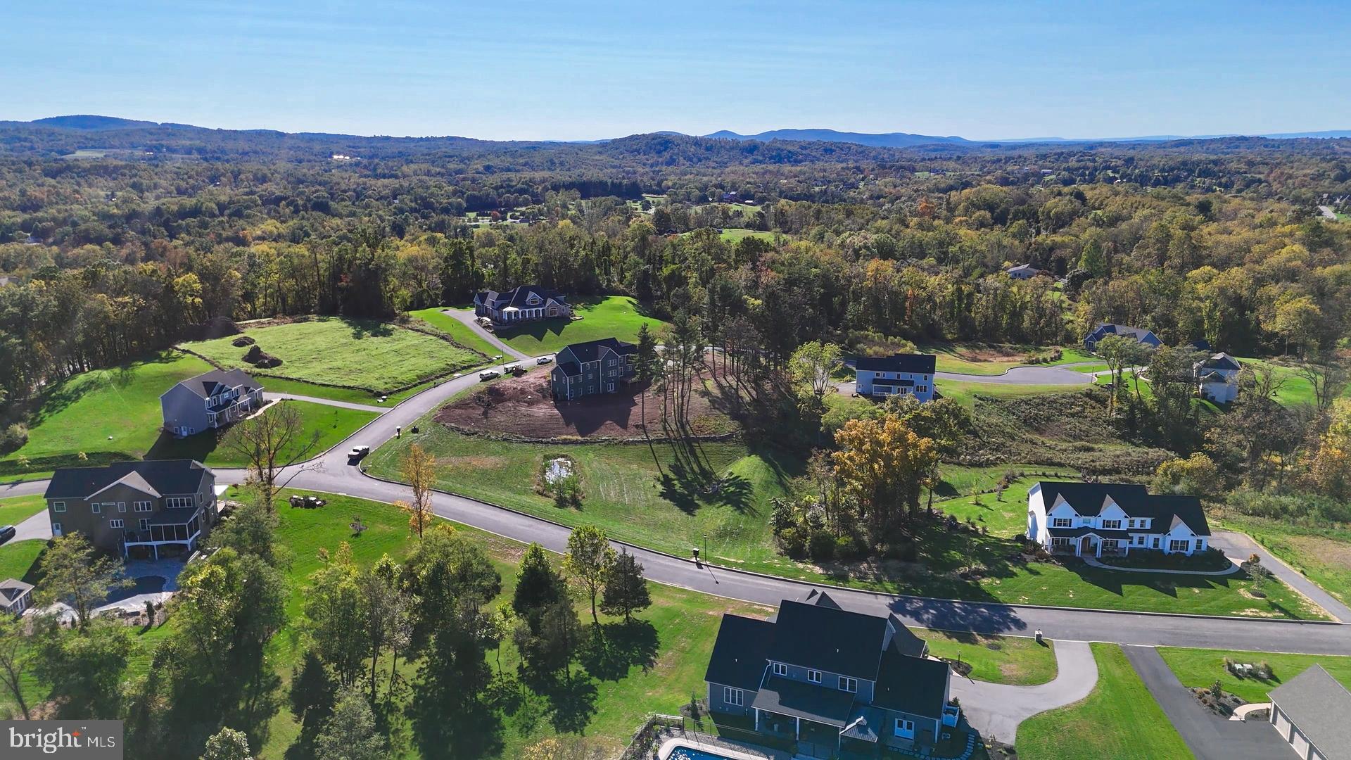 OAK HILL - Residential