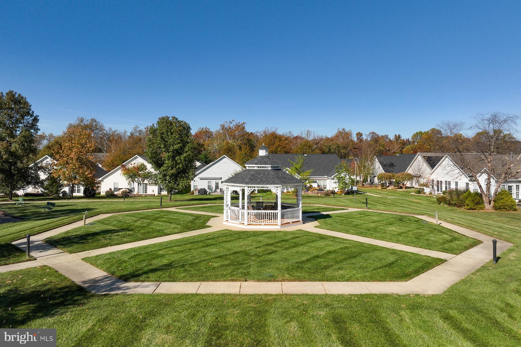 SYMPHONY VILLAGE AT CENTREVILLE - Residential