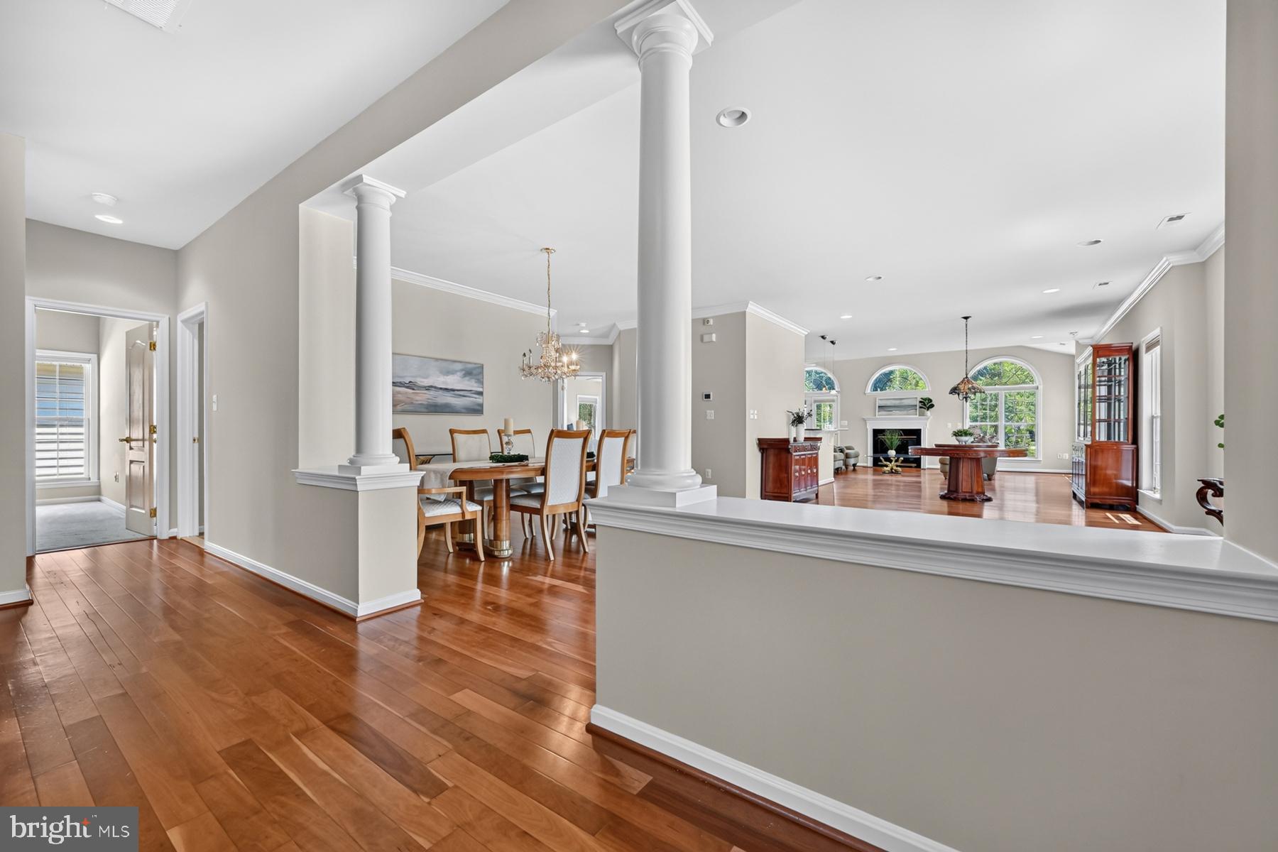 SYMPHONY VILLAGE AT CENTREVILLE - Residential
