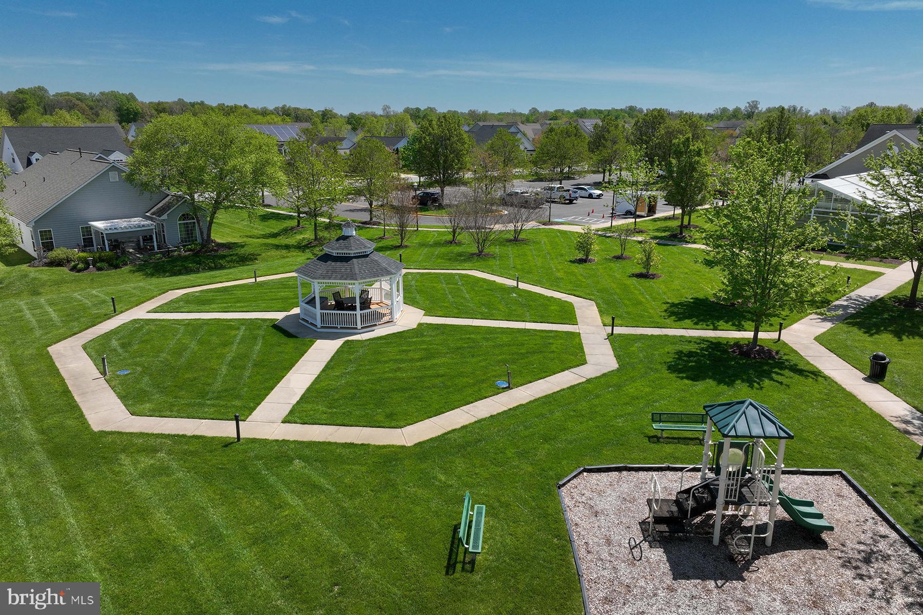 SYMPHONY VILLAGE AT CENTREVILLE - Residential