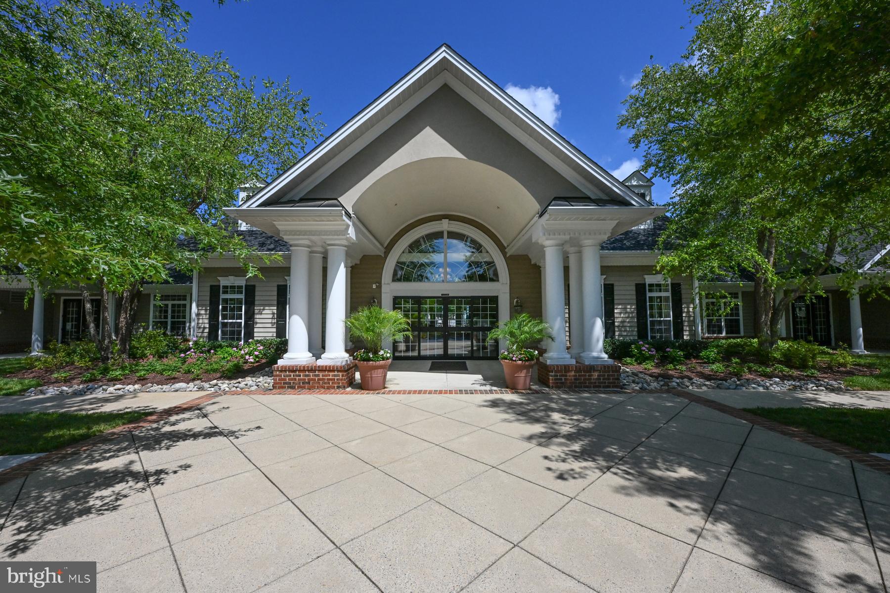 SYMPHONY VILLAGE AT CENTREVILLE - Residential