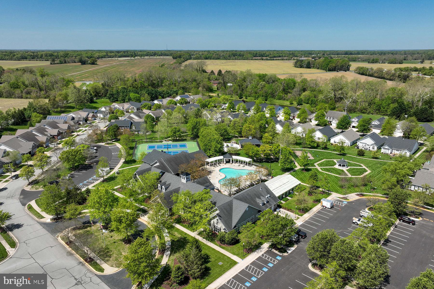 SYMPHONY VILLAGE AT CENTREVILLE - Residential