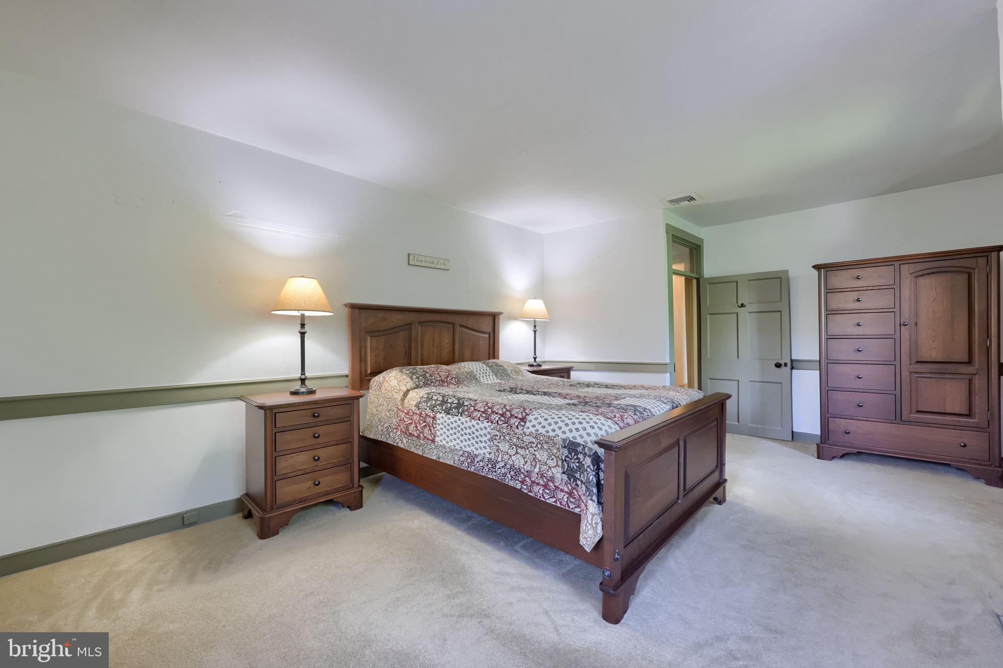 STRASBURG - Residential