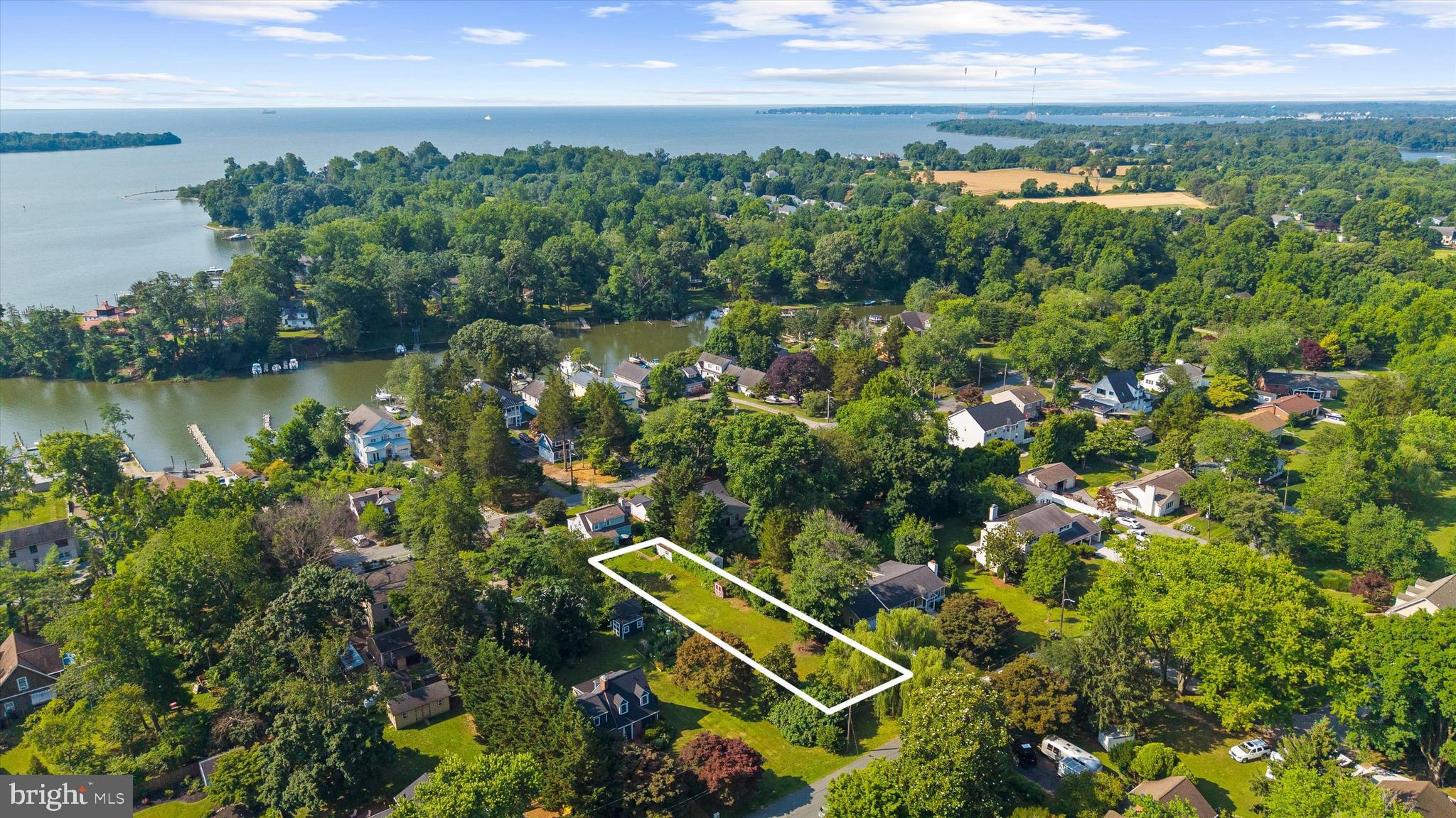 WHITEHALL BEACH - Land