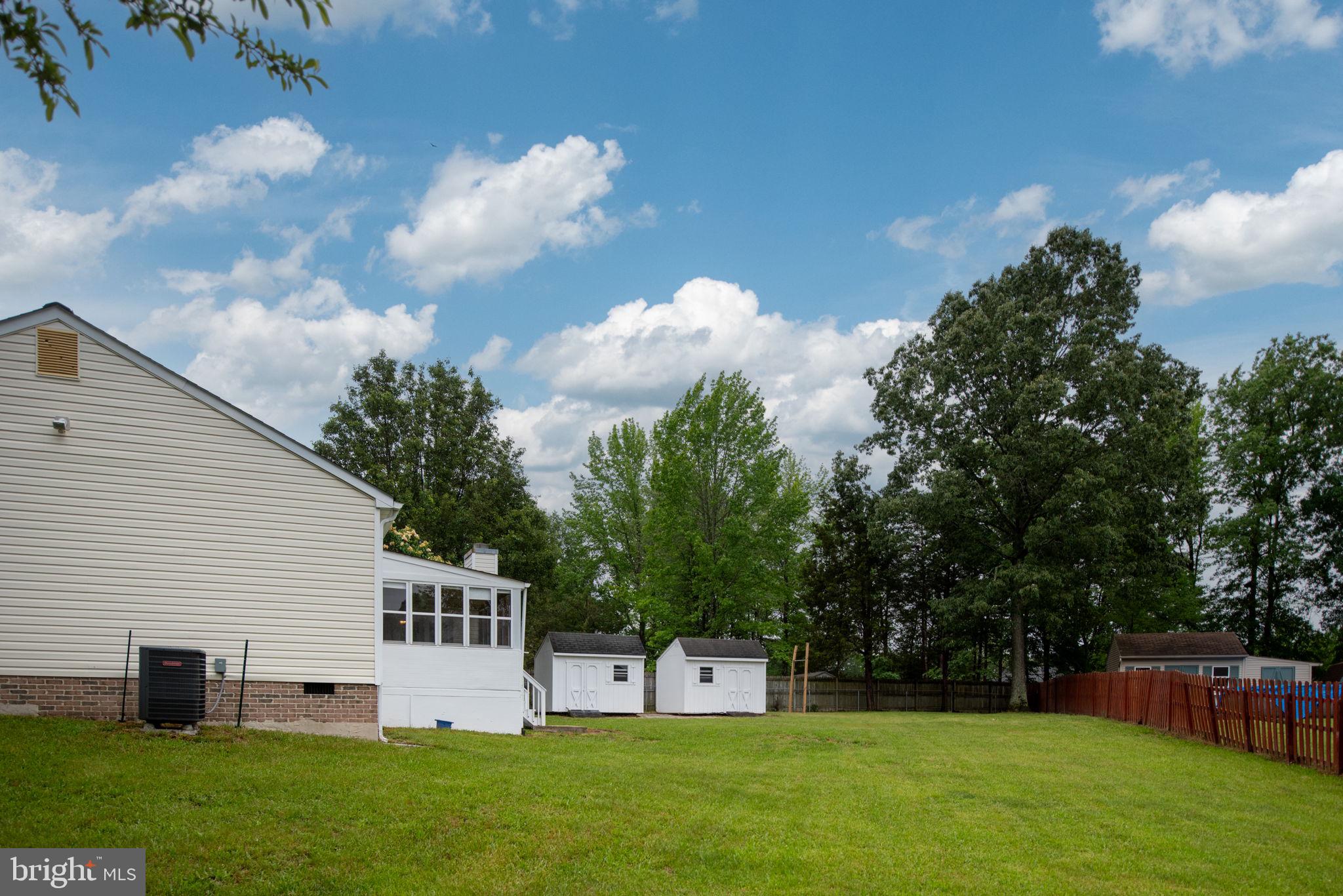 FALCON RIDGE - Residential