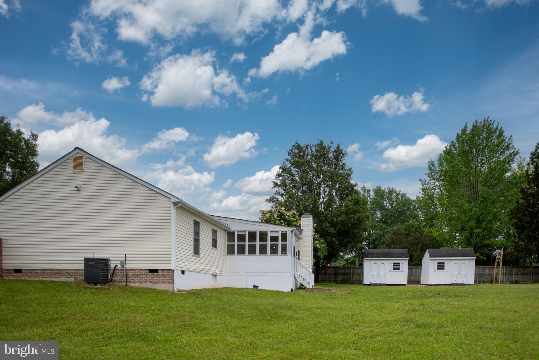 FALCON RIDGE - Residential
