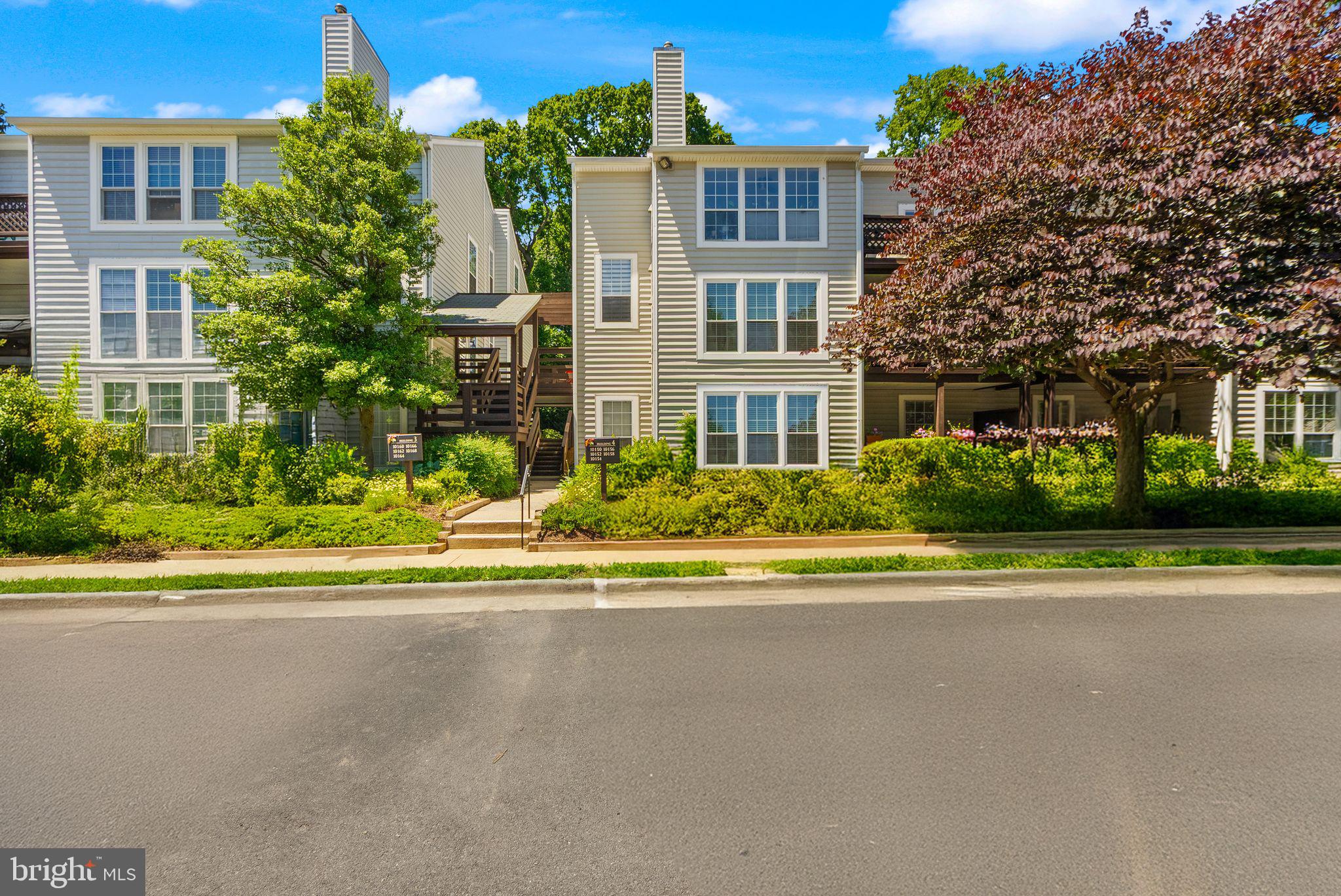 THE OAKTON - Residential