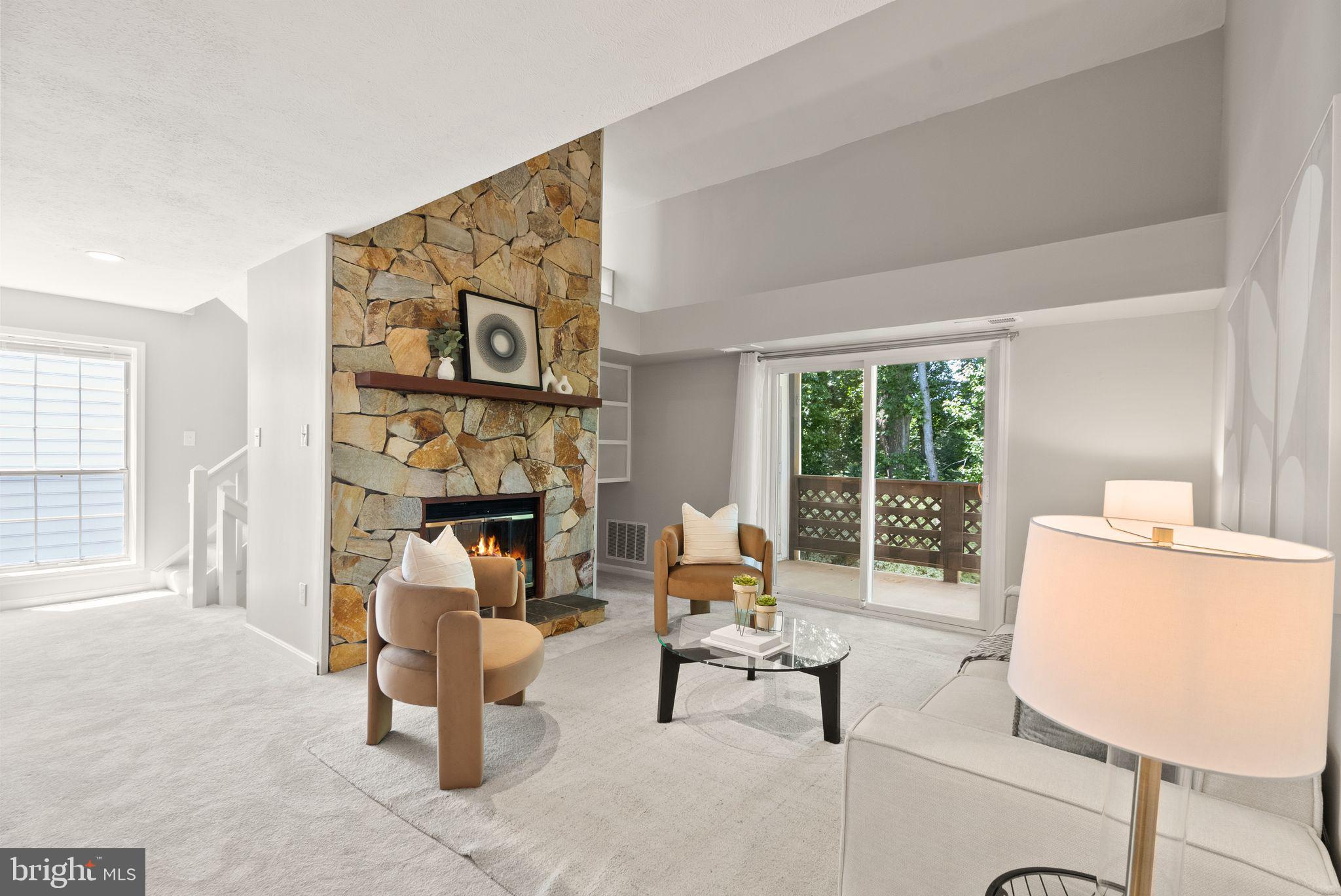 THE OAKTON - Residential