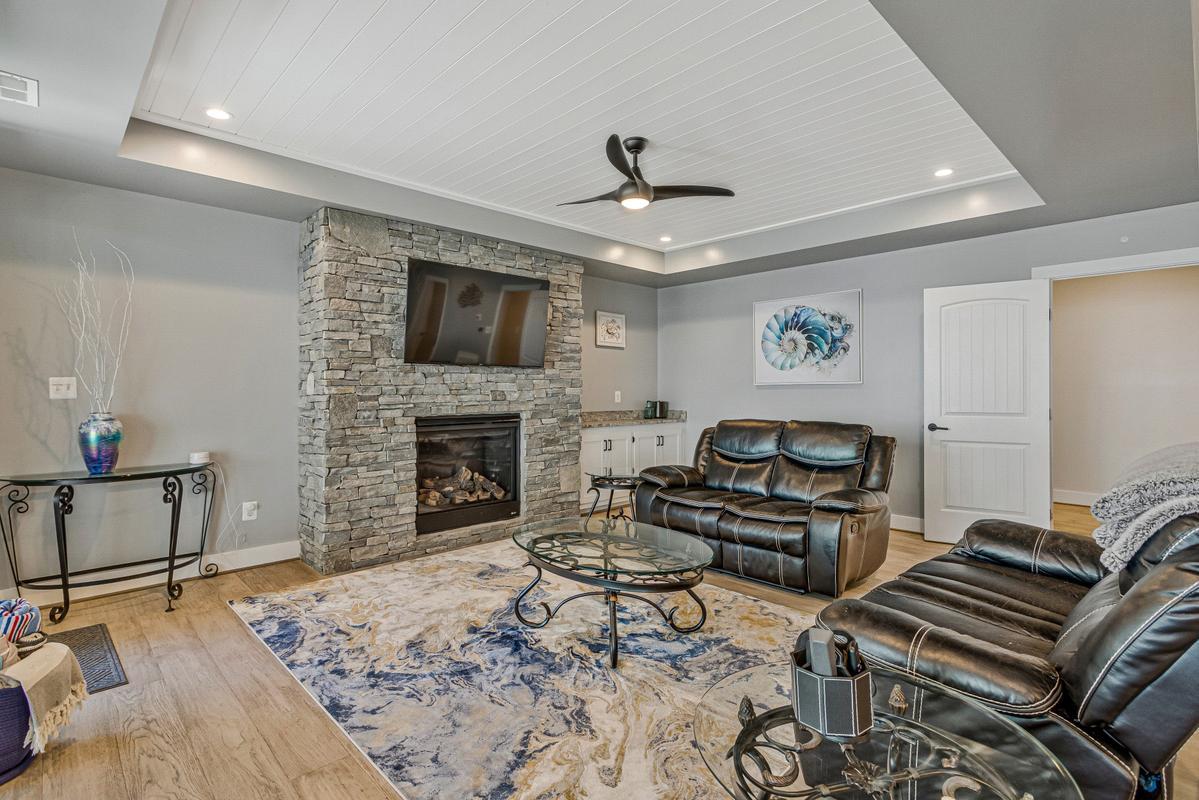 BRISCOE - Residential