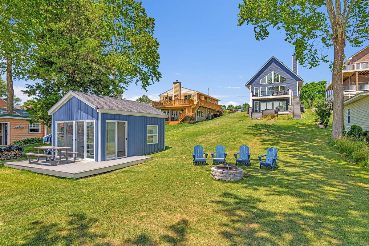 BRISCOE - Residential