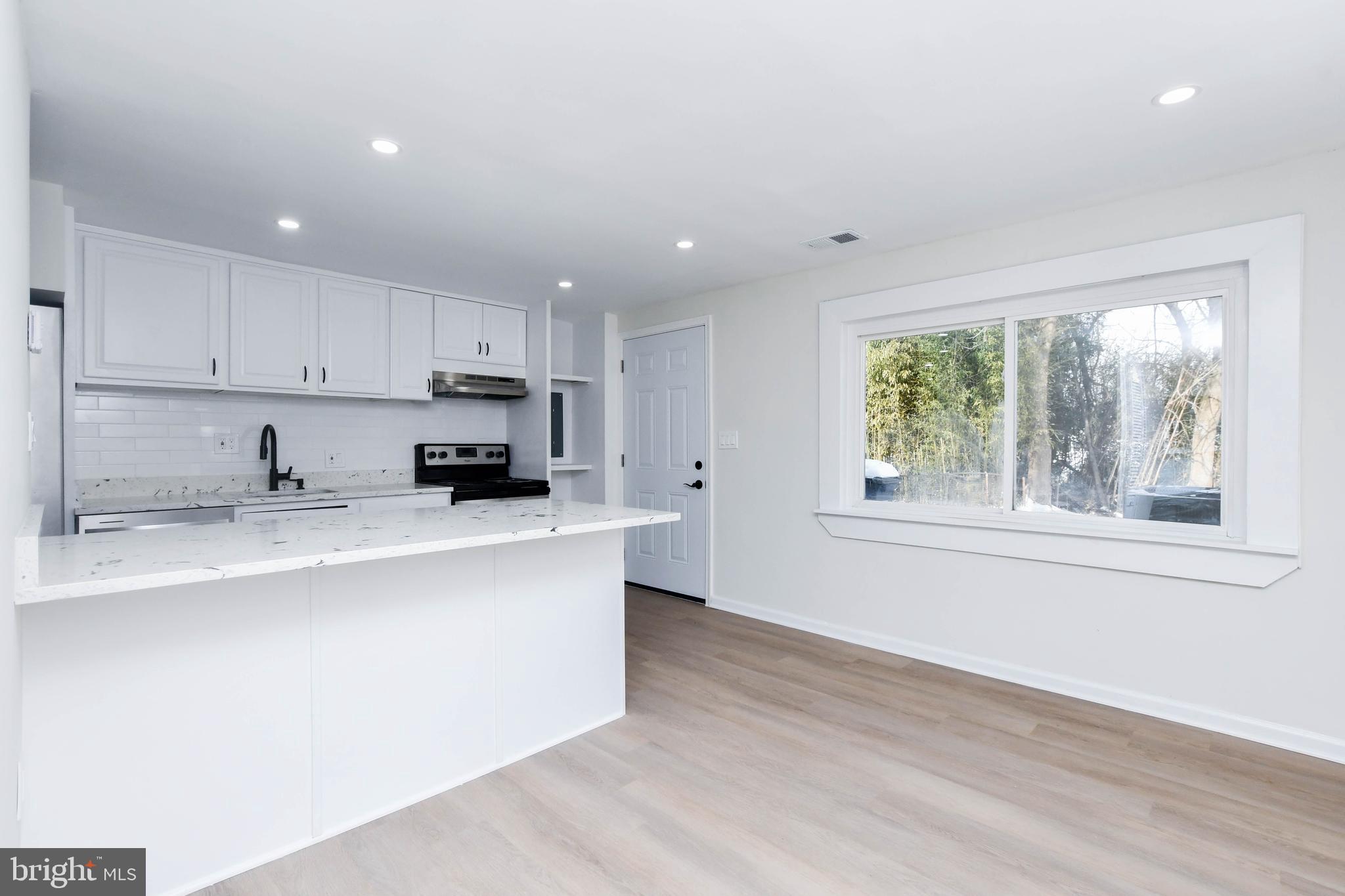 PALMER PARK - Residential