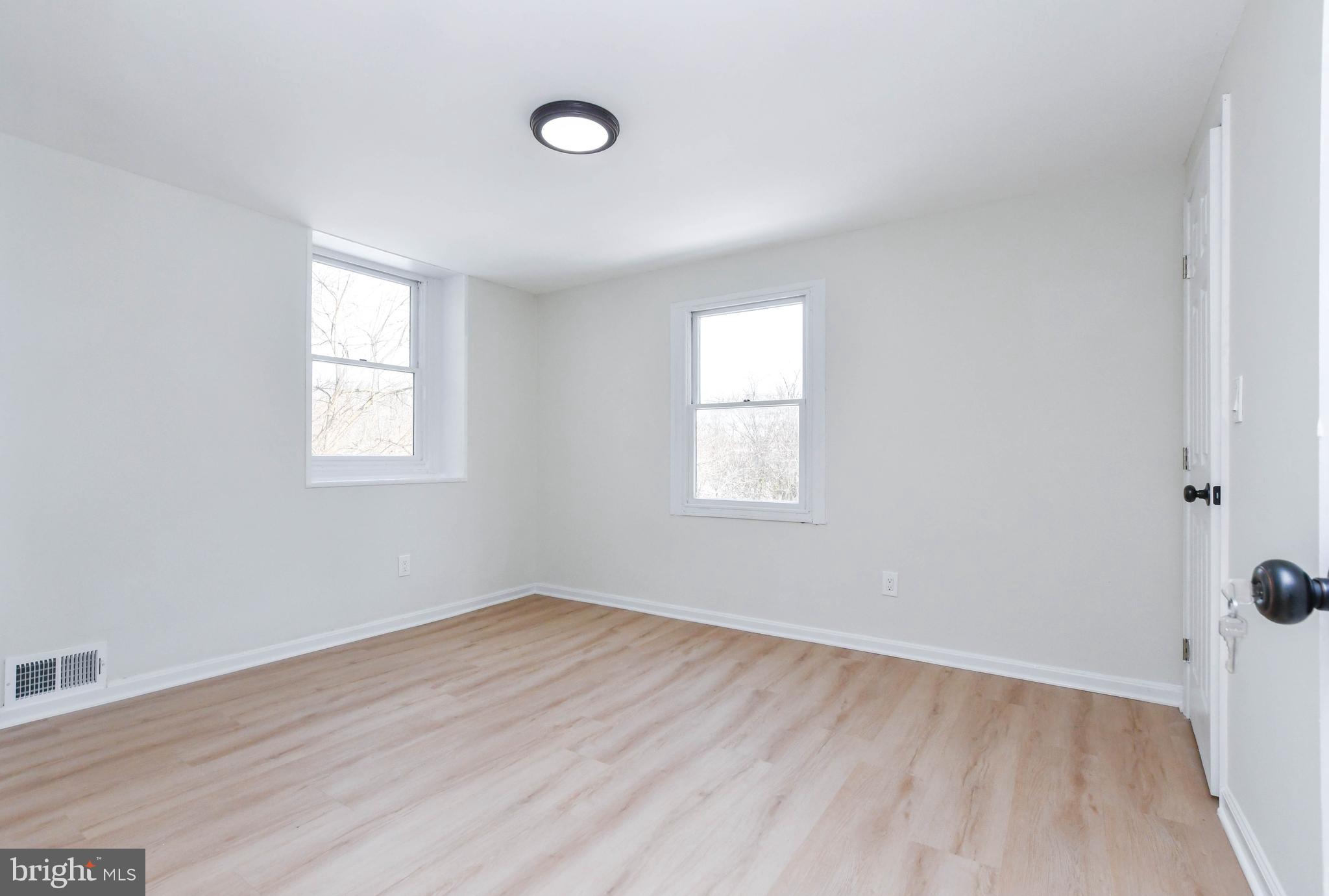 PALMER PARK - Residential