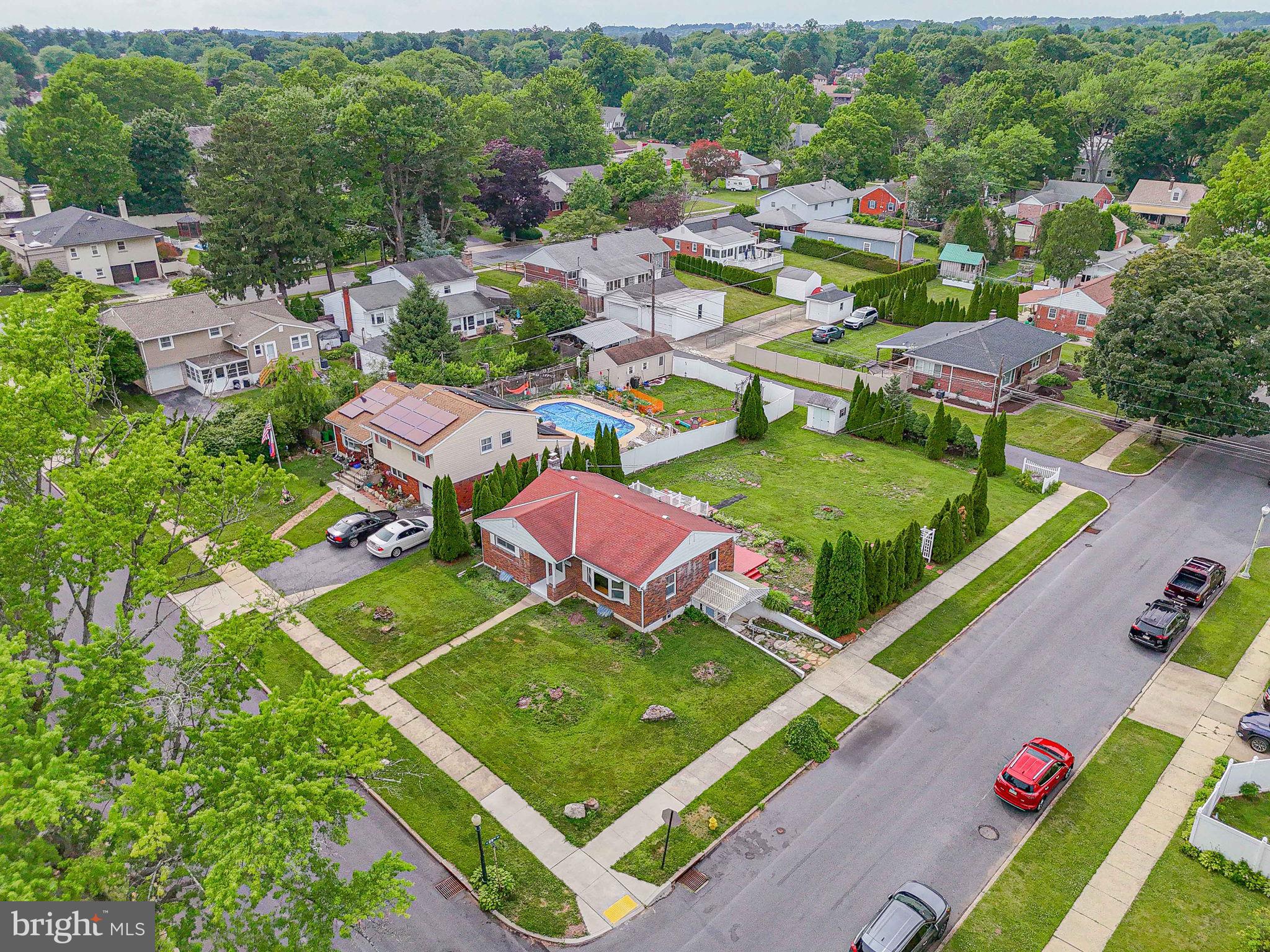 COLLEGE HEIGHTS - Residential