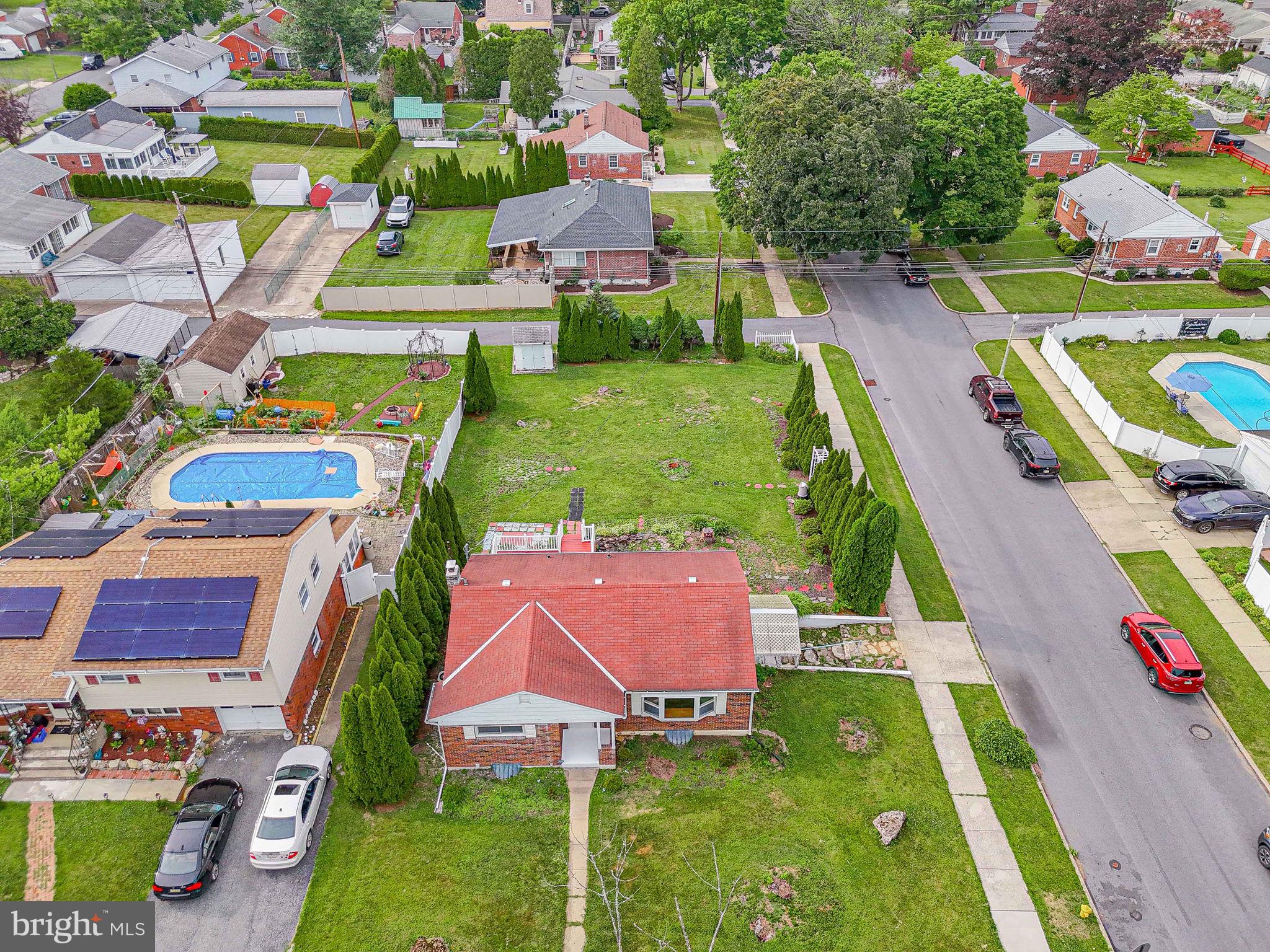 COLLEGE HEIGHTS - Residential