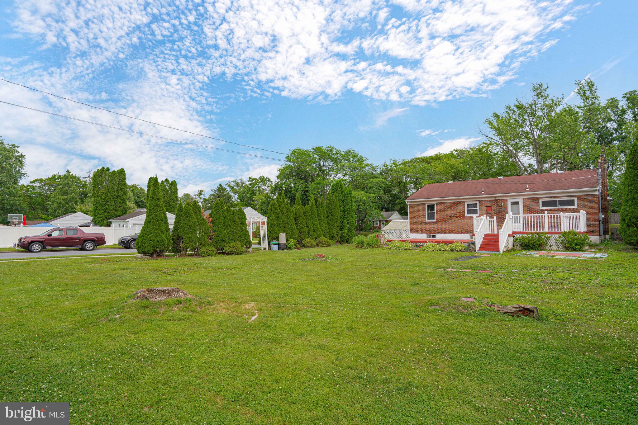 COLLEGE HEIGHTS - Residential
