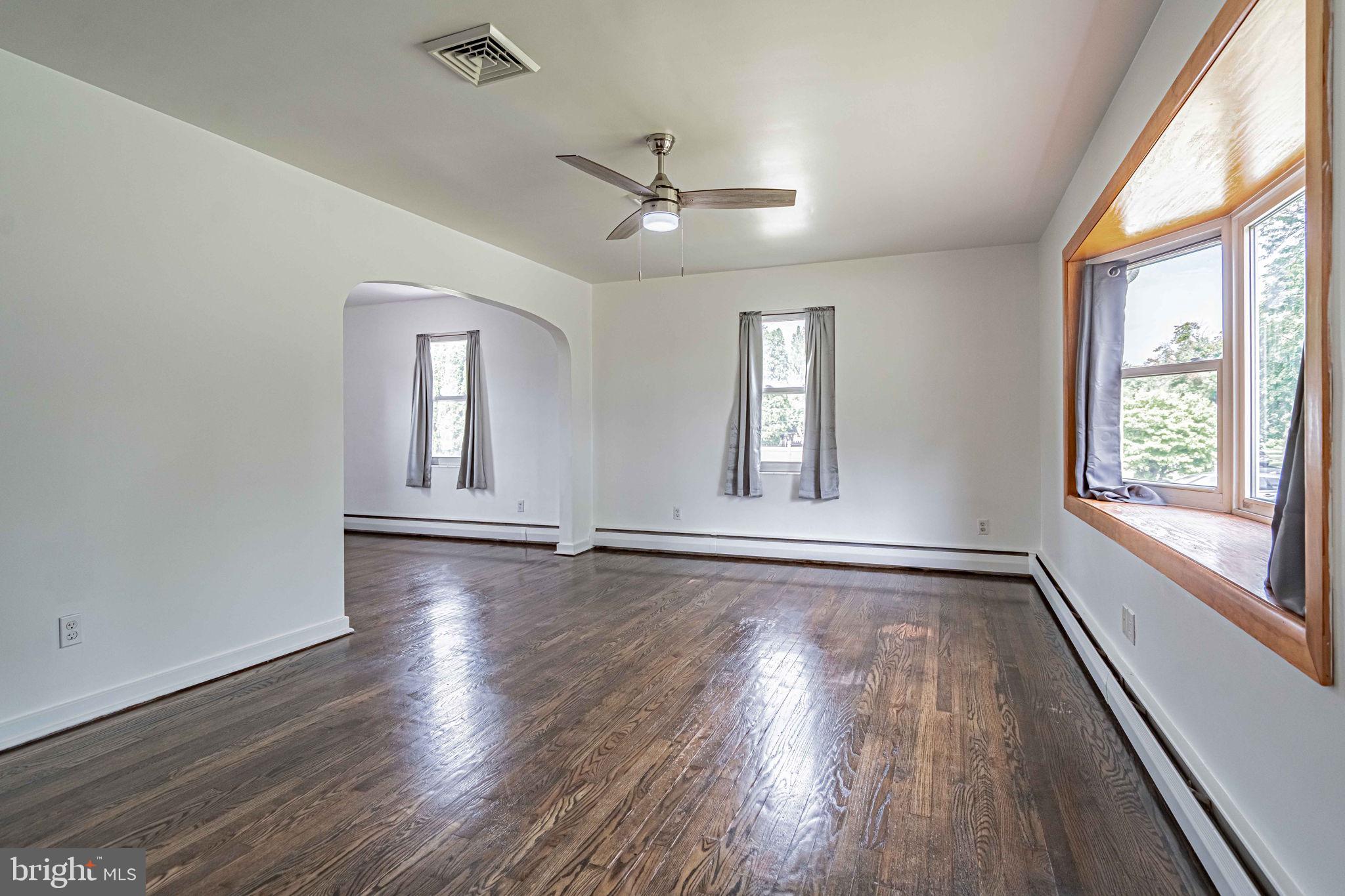 COLLEGE HEIGHTS - Residential