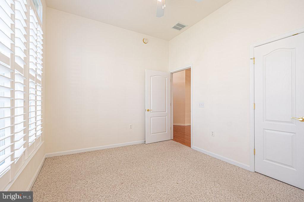 OCEAN PINES - THE PARKE - Residential