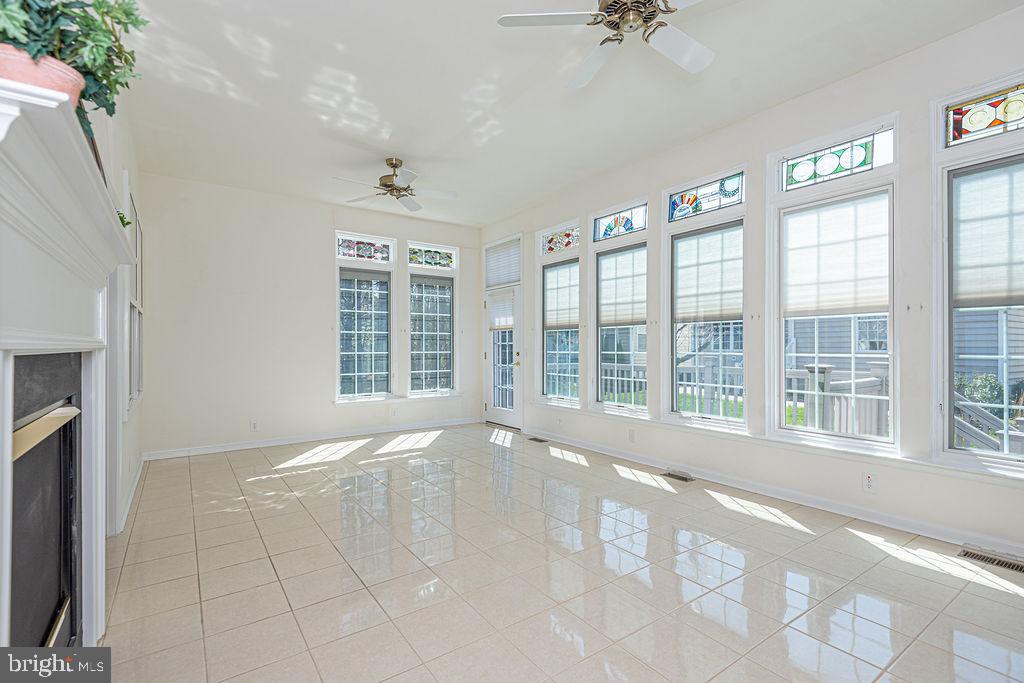 OCEAN PINES - THE PARKE - Residential