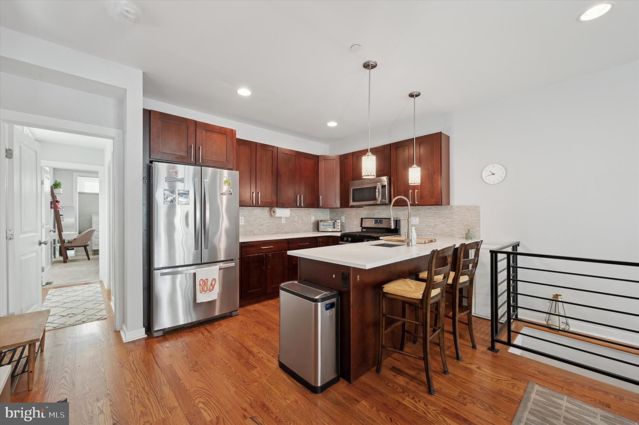 FAIRMOUNT - Residential