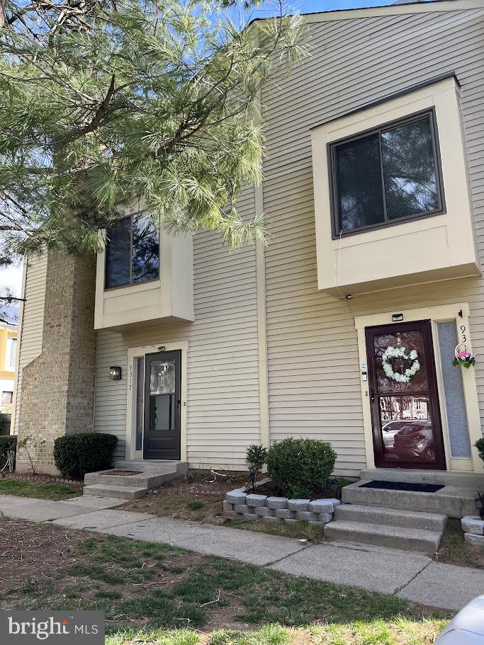 ESSEX PLACE - Residential