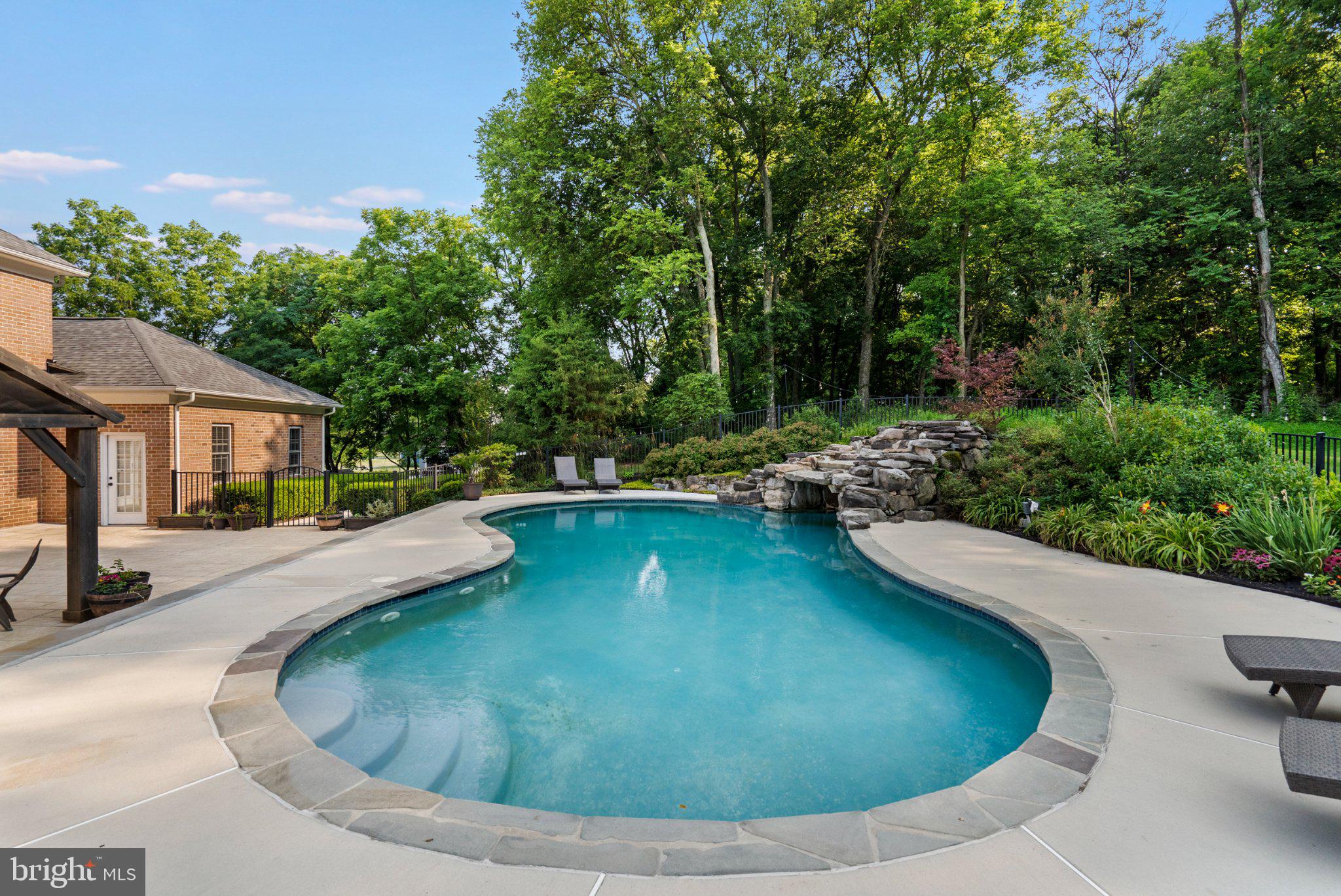 WEST BLAKELEY - Residential
