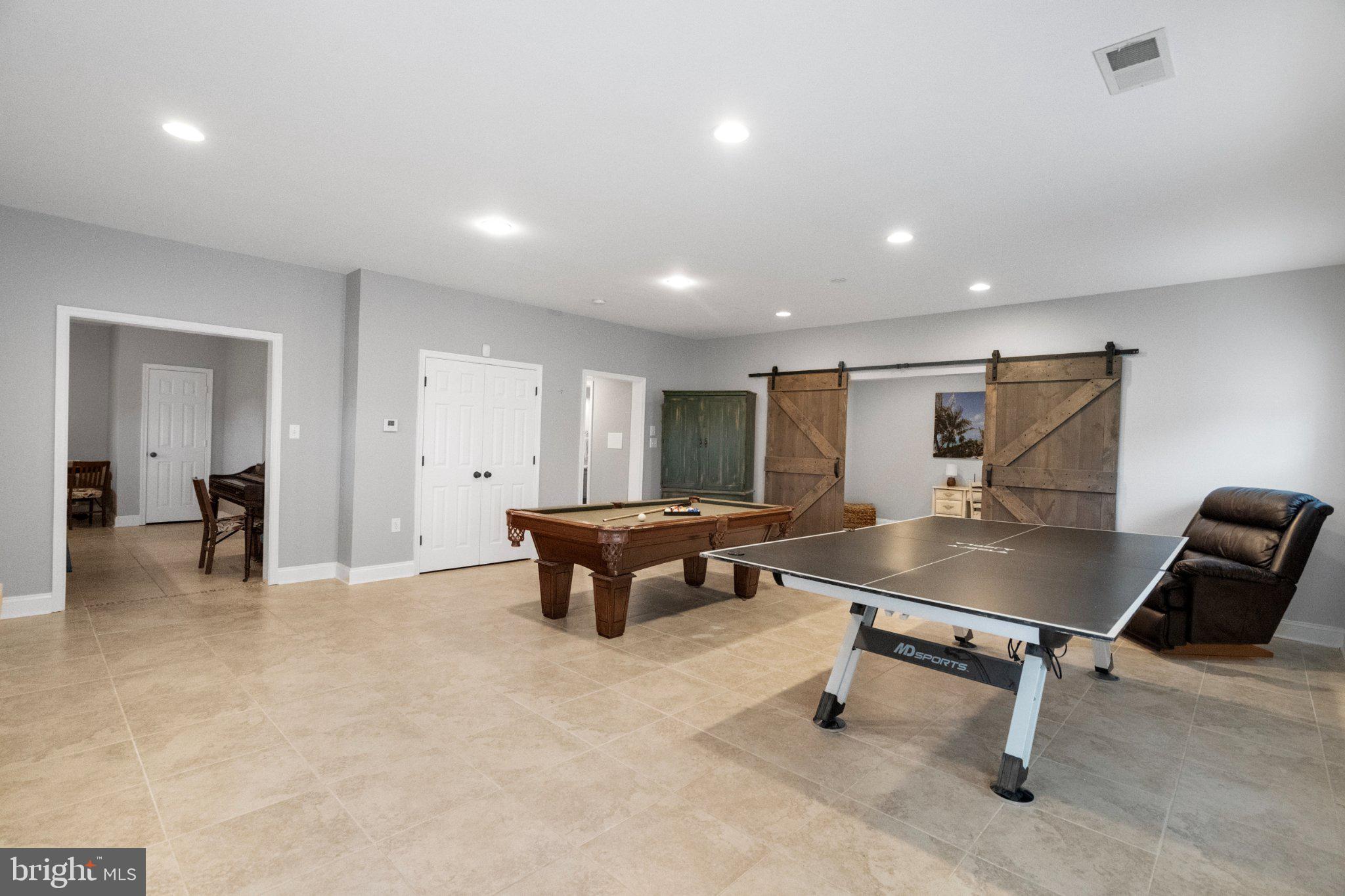 WEST BLAKELEY - Residential