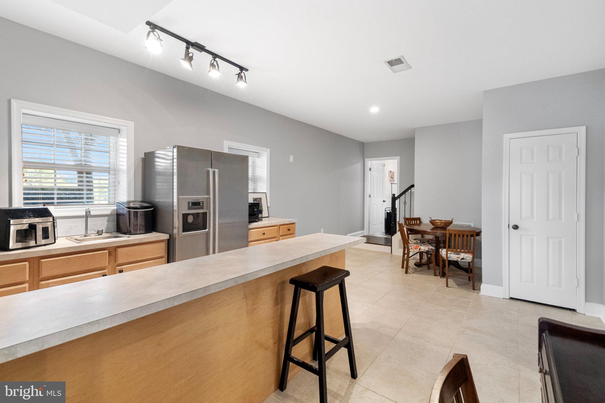 WEST BLAKELEY - Residential