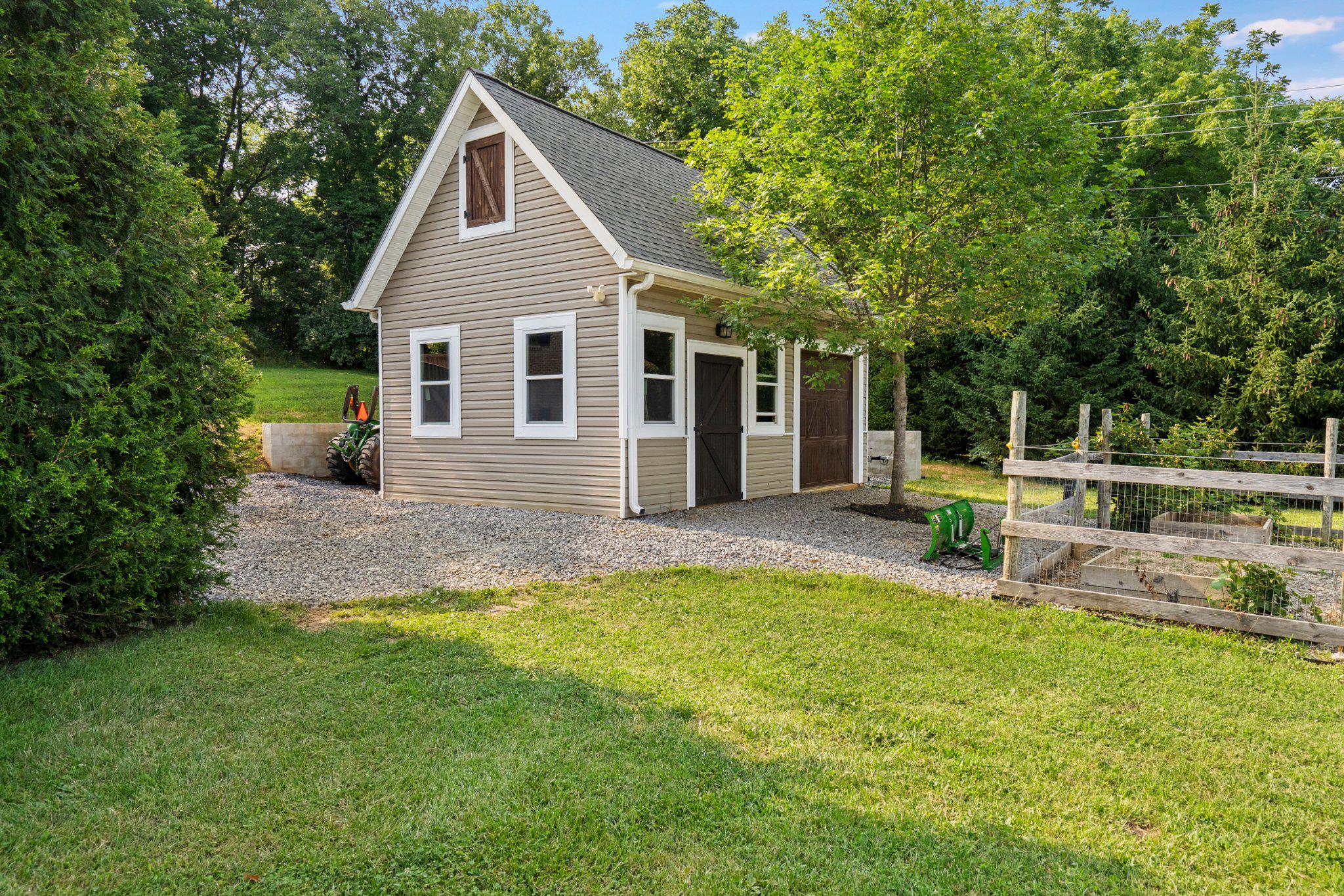 WEST BLAKELEY - Residential