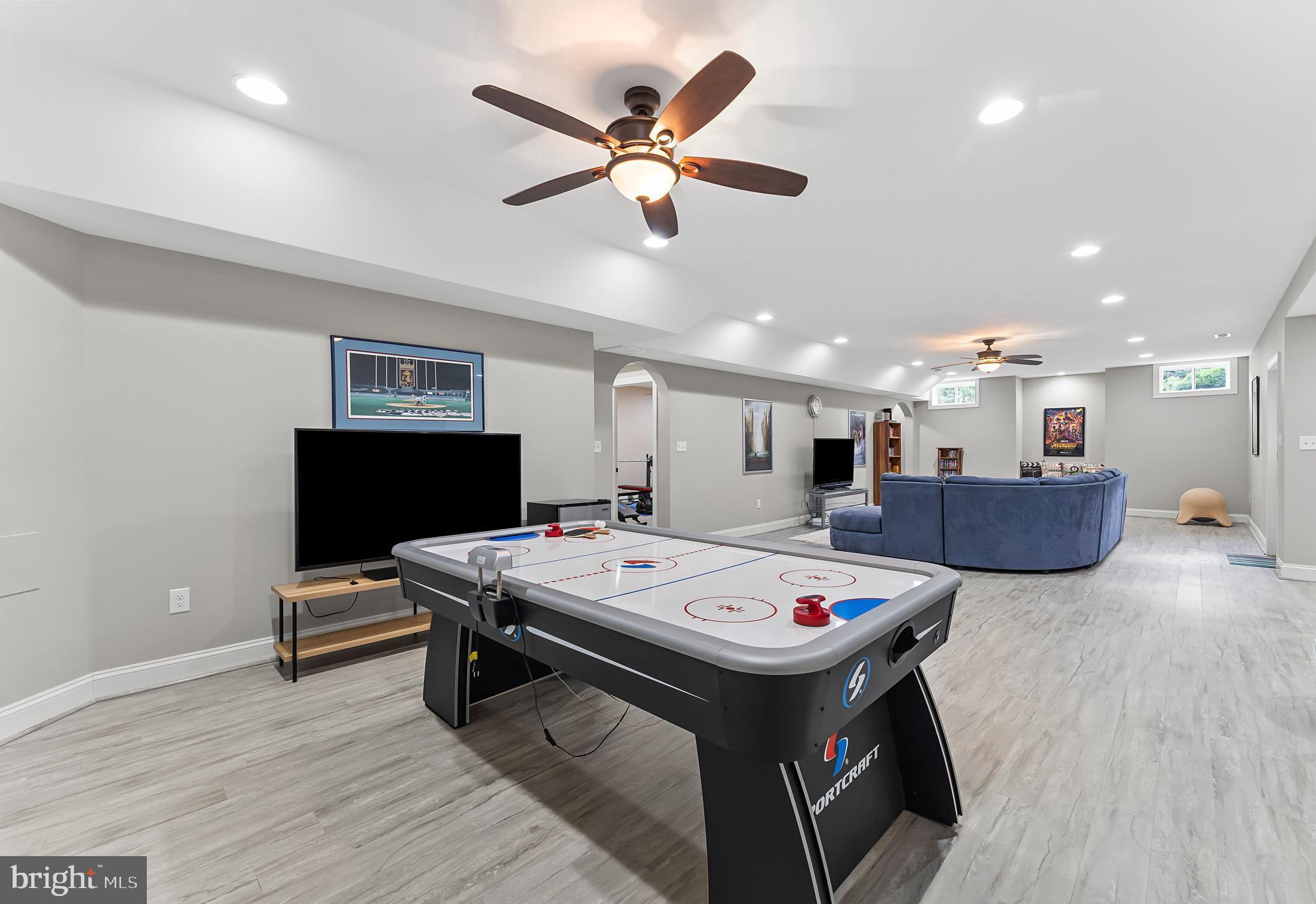 FAWN LAKE - Residential