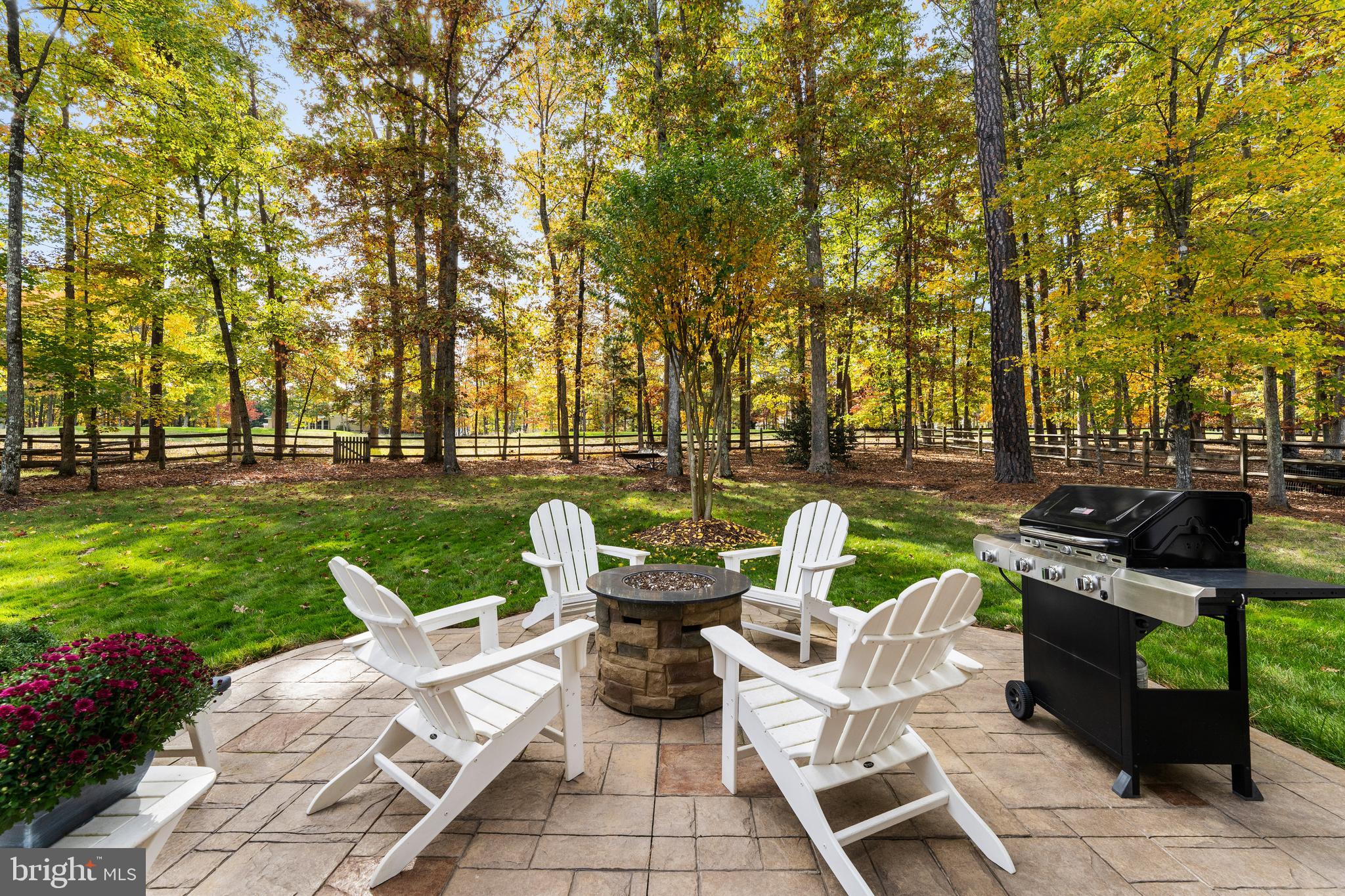 FAWN LAKE - Residential