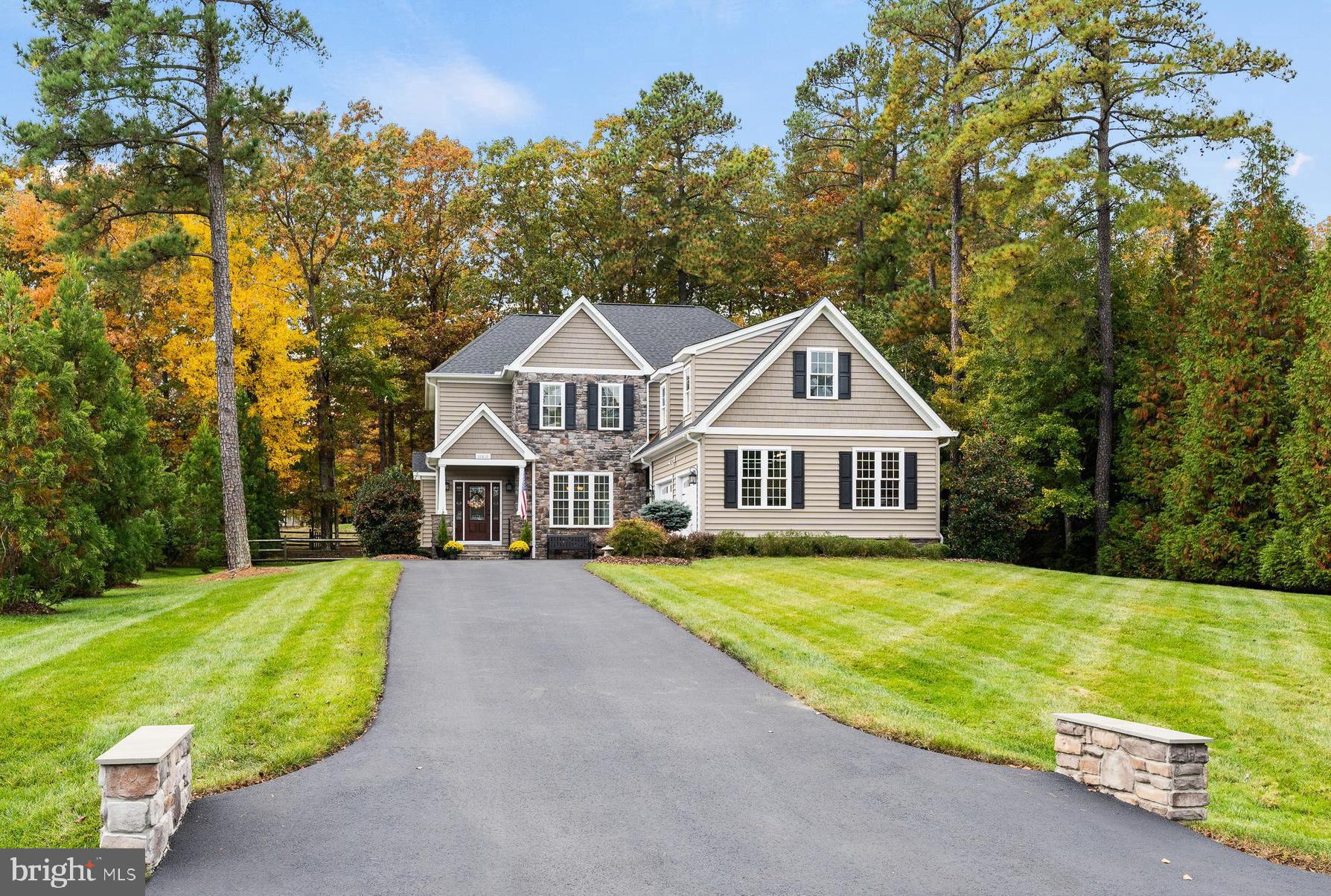 FAWN LAKE - Residential