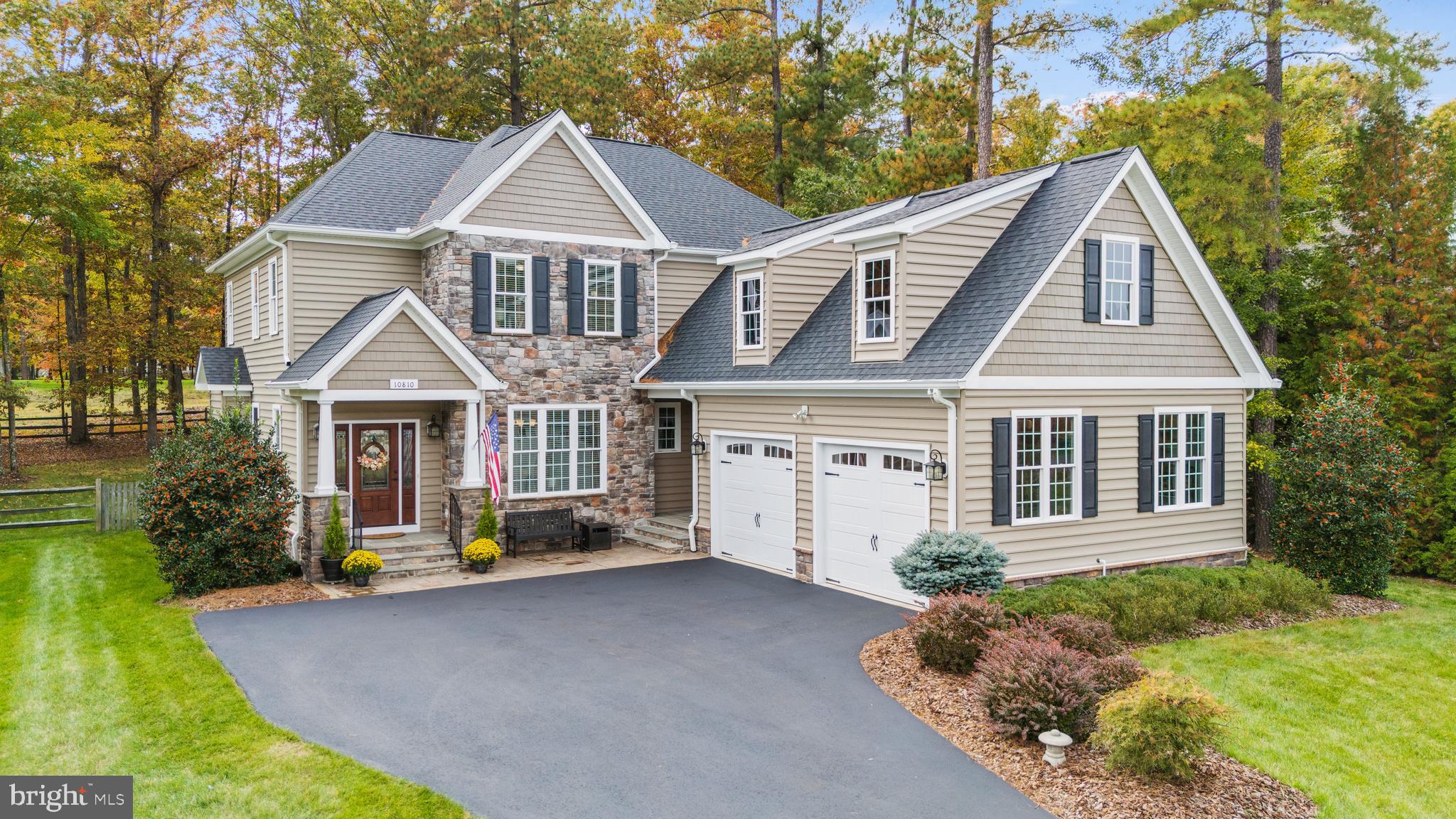 FAWN LAKE - Residential