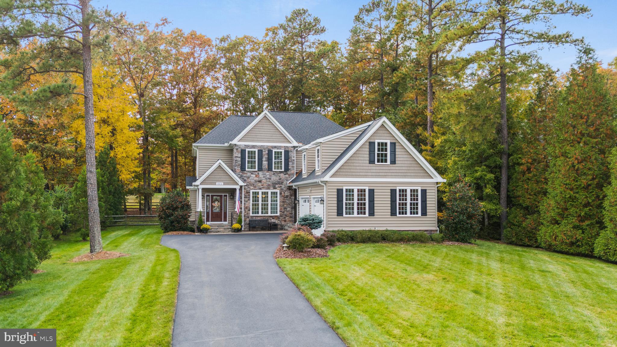 FAWN LAKE - Residential
