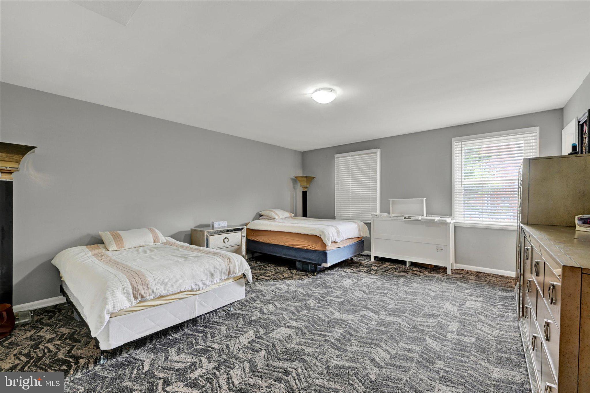 UPPER PARK HEIGHTS - Residential