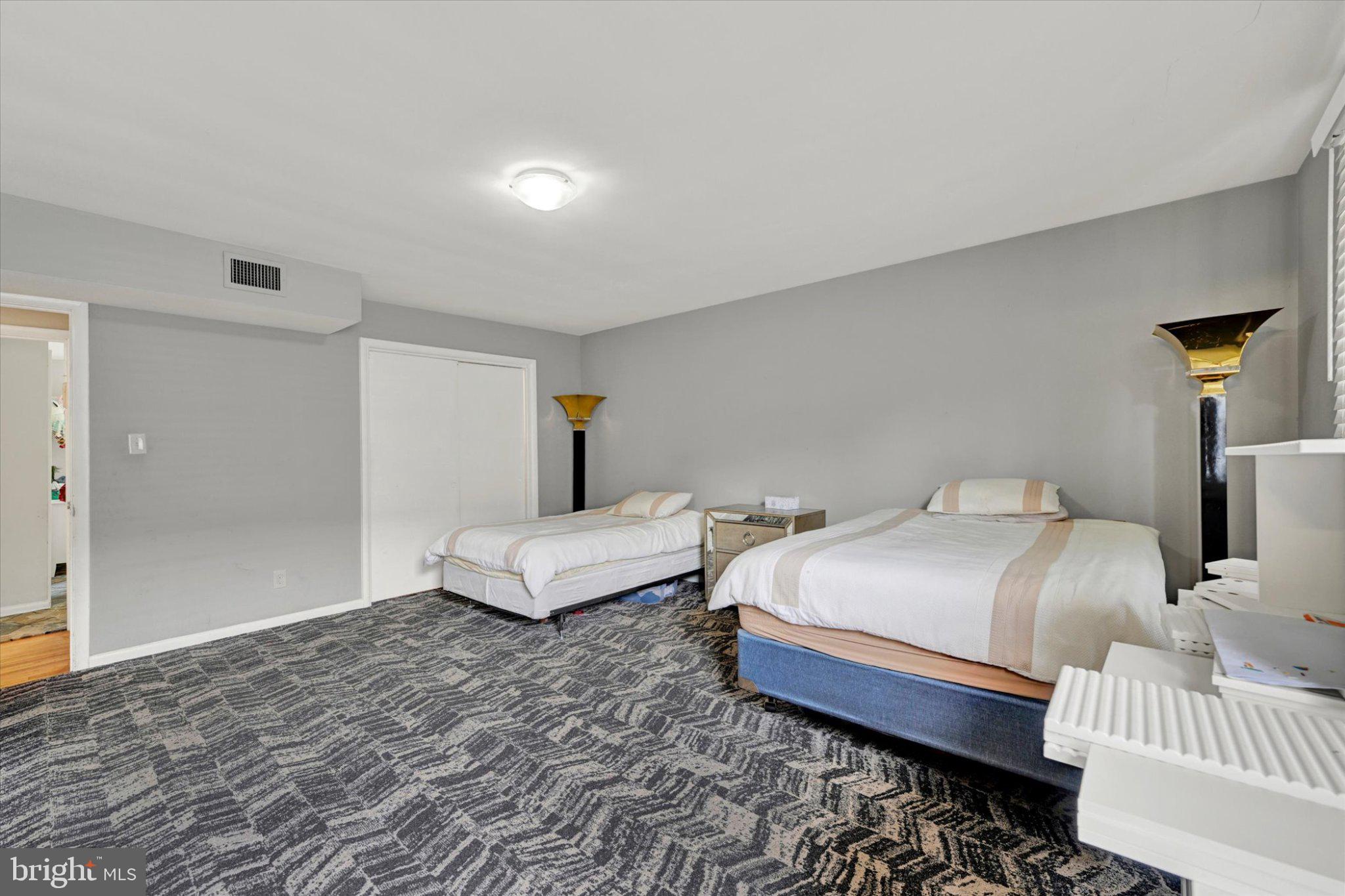 UPPER PARK HEIGHTS - Residential