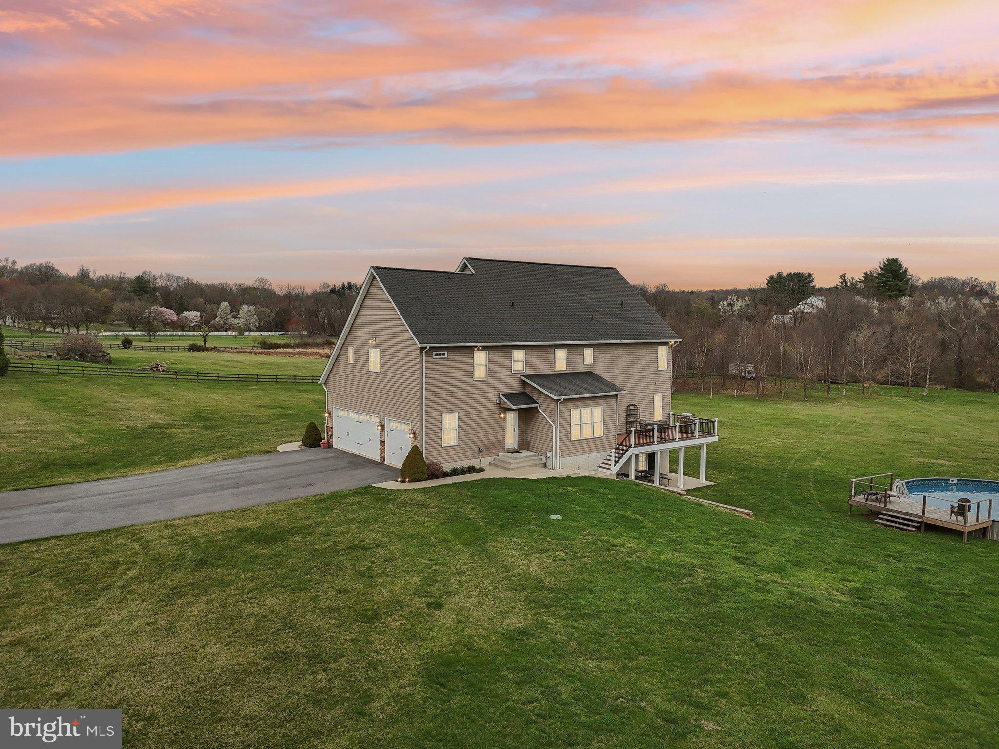 WEST FRIENDSHIP - Residential