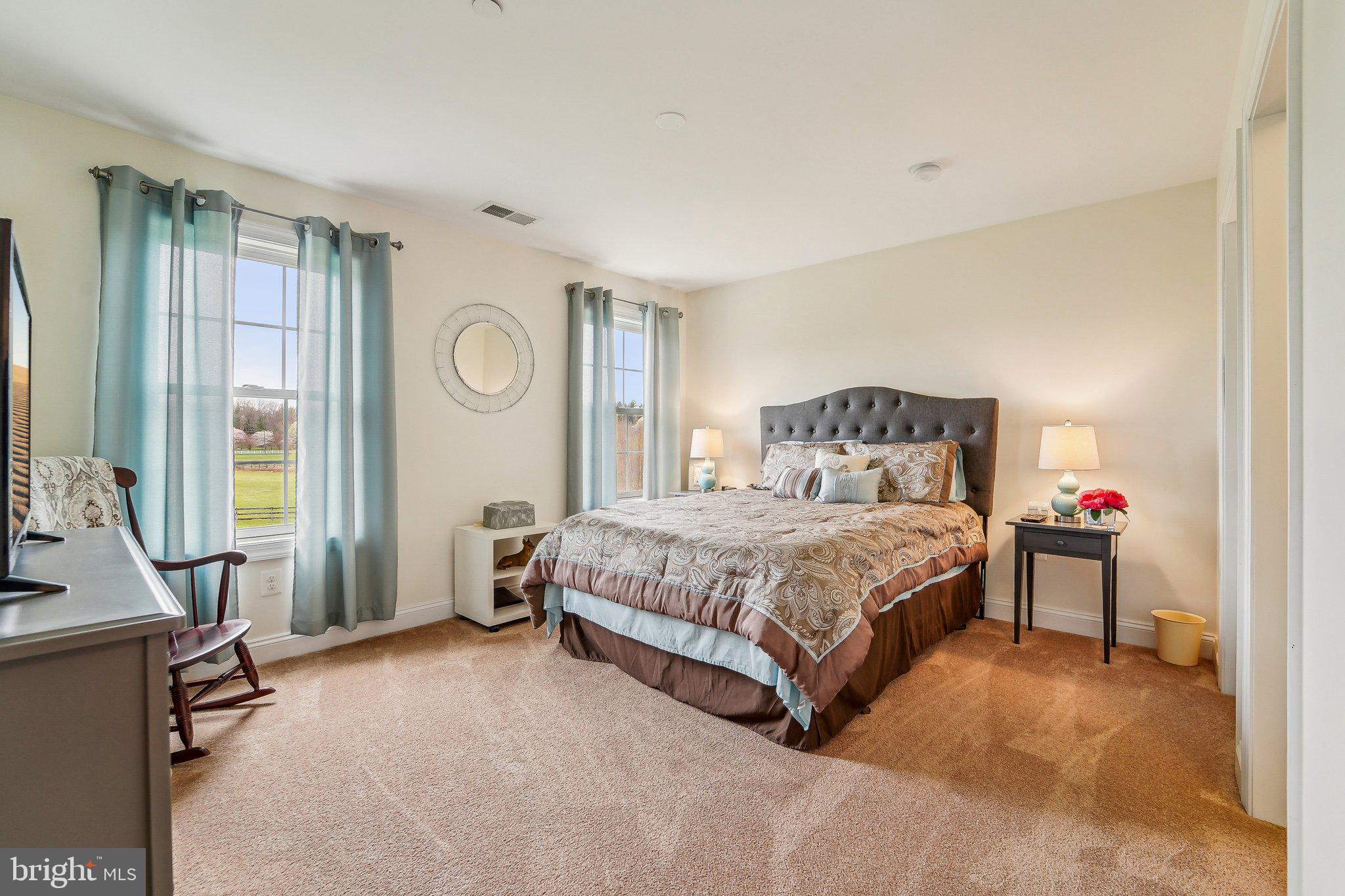 WEST FRIENDSHIP - Residential