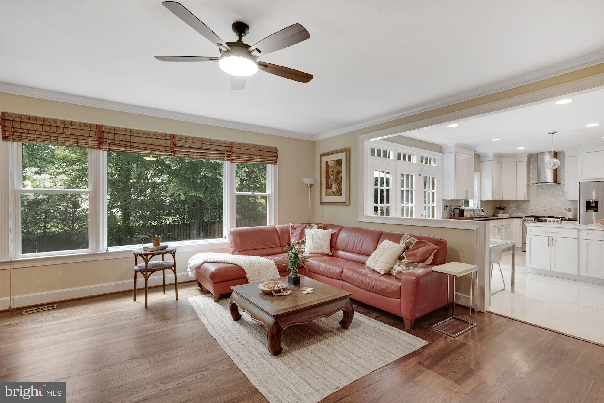 RIVER FALLS - Residential
