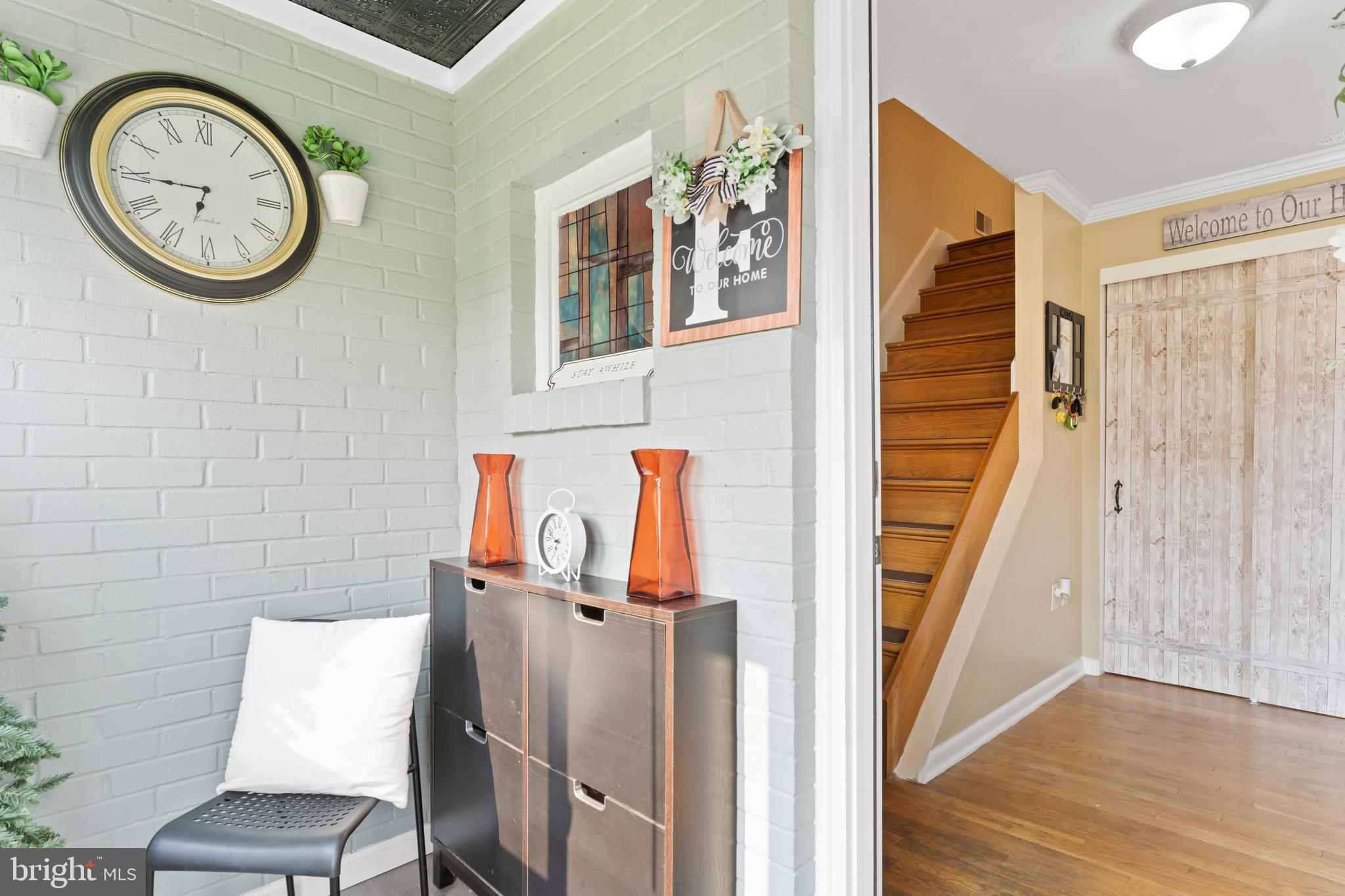 VALLEY STREAM ESTATES - Residential