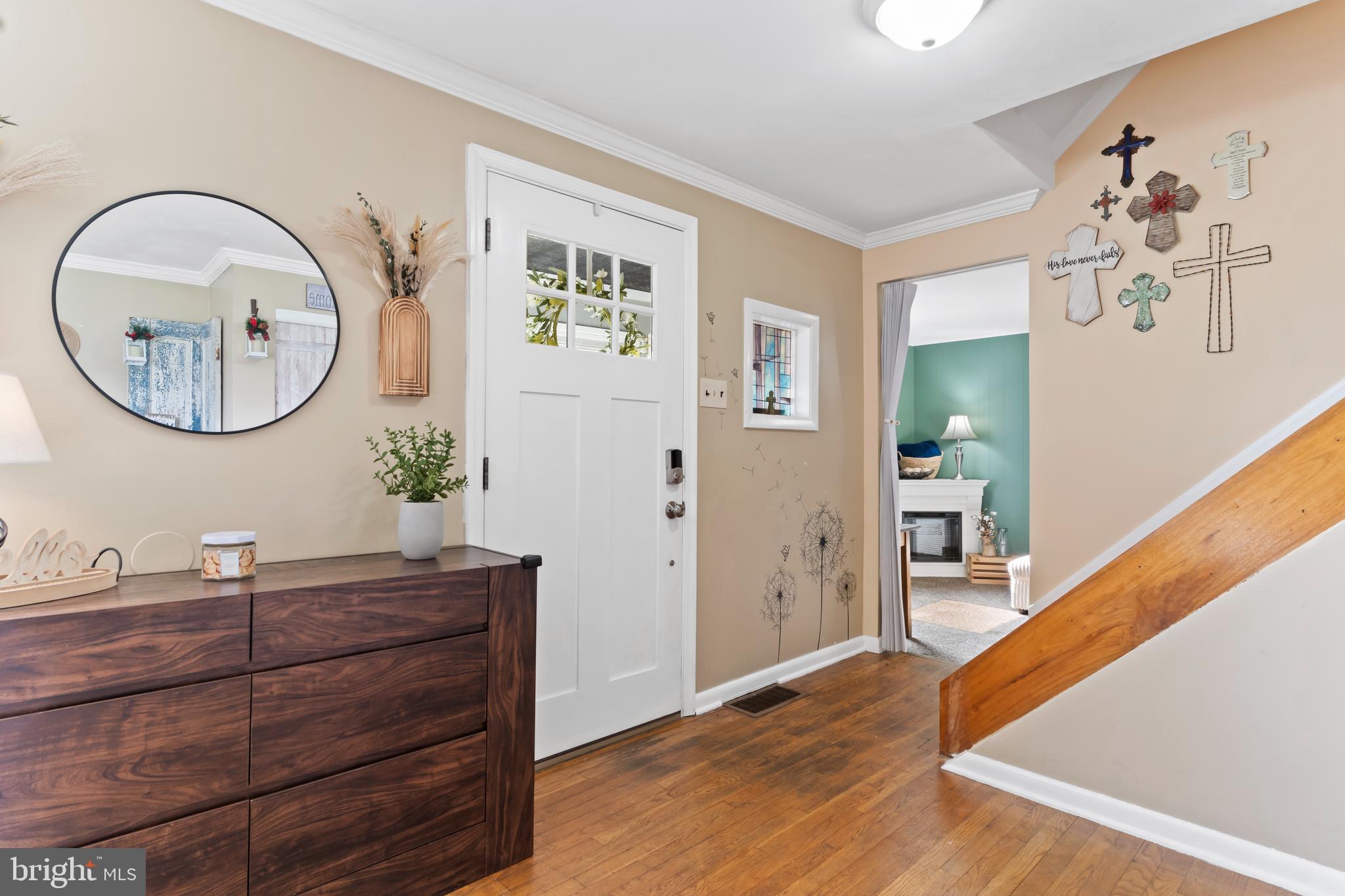 VALLEY STREAM ESTATES - Residential