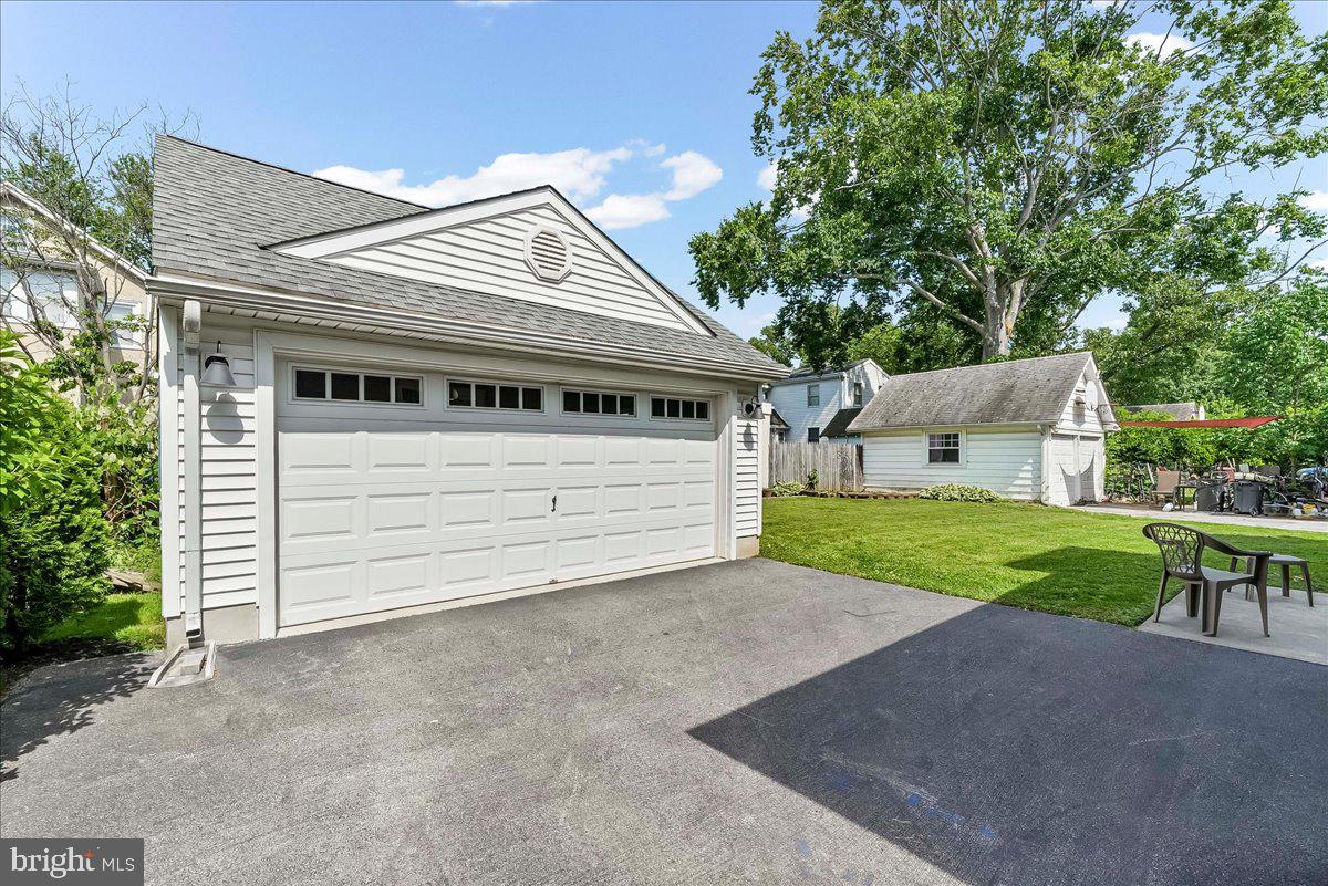 DREXEL HILL - Residential