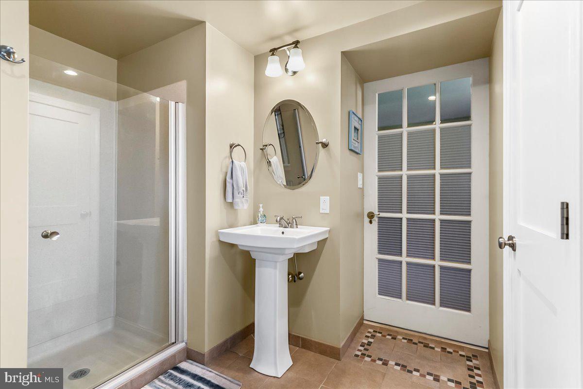 DREXEL HILL - Residential