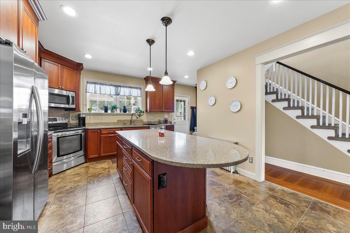DREXEL HILL - Residential