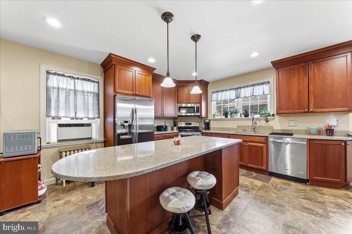 DREXEL HILL - Residential
